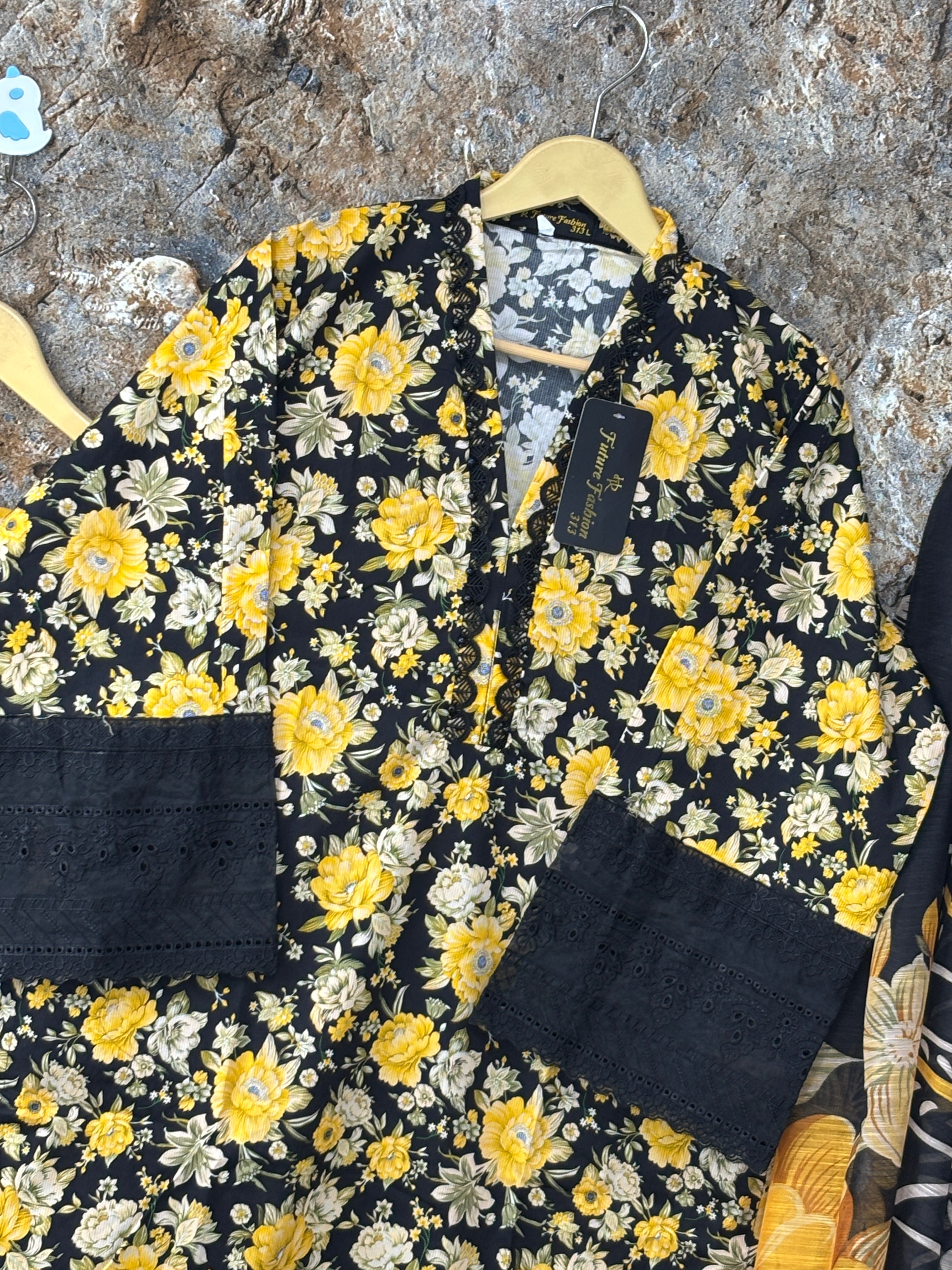 Women 3 pics suit kotrai fabric ✅