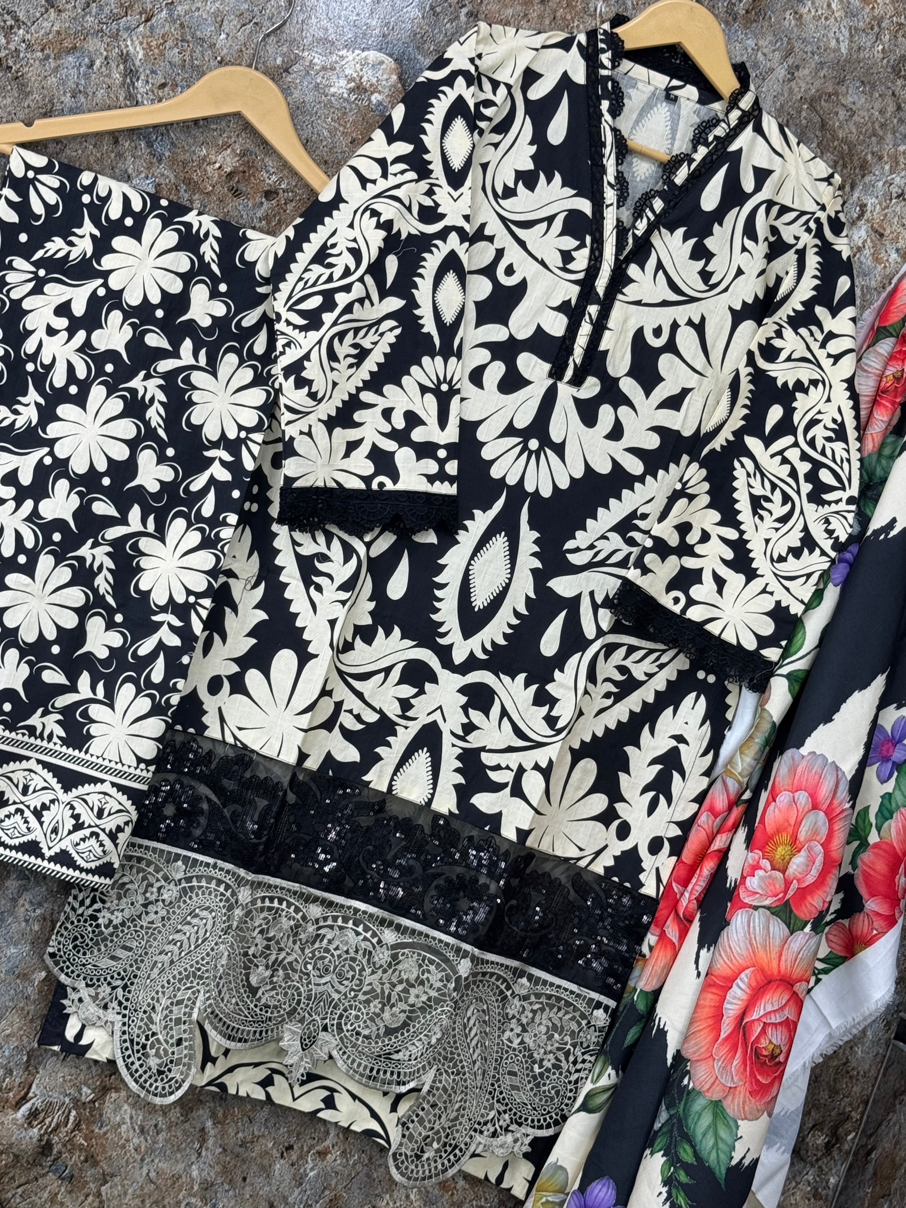 Women 3 pics suit new in winter premium quality