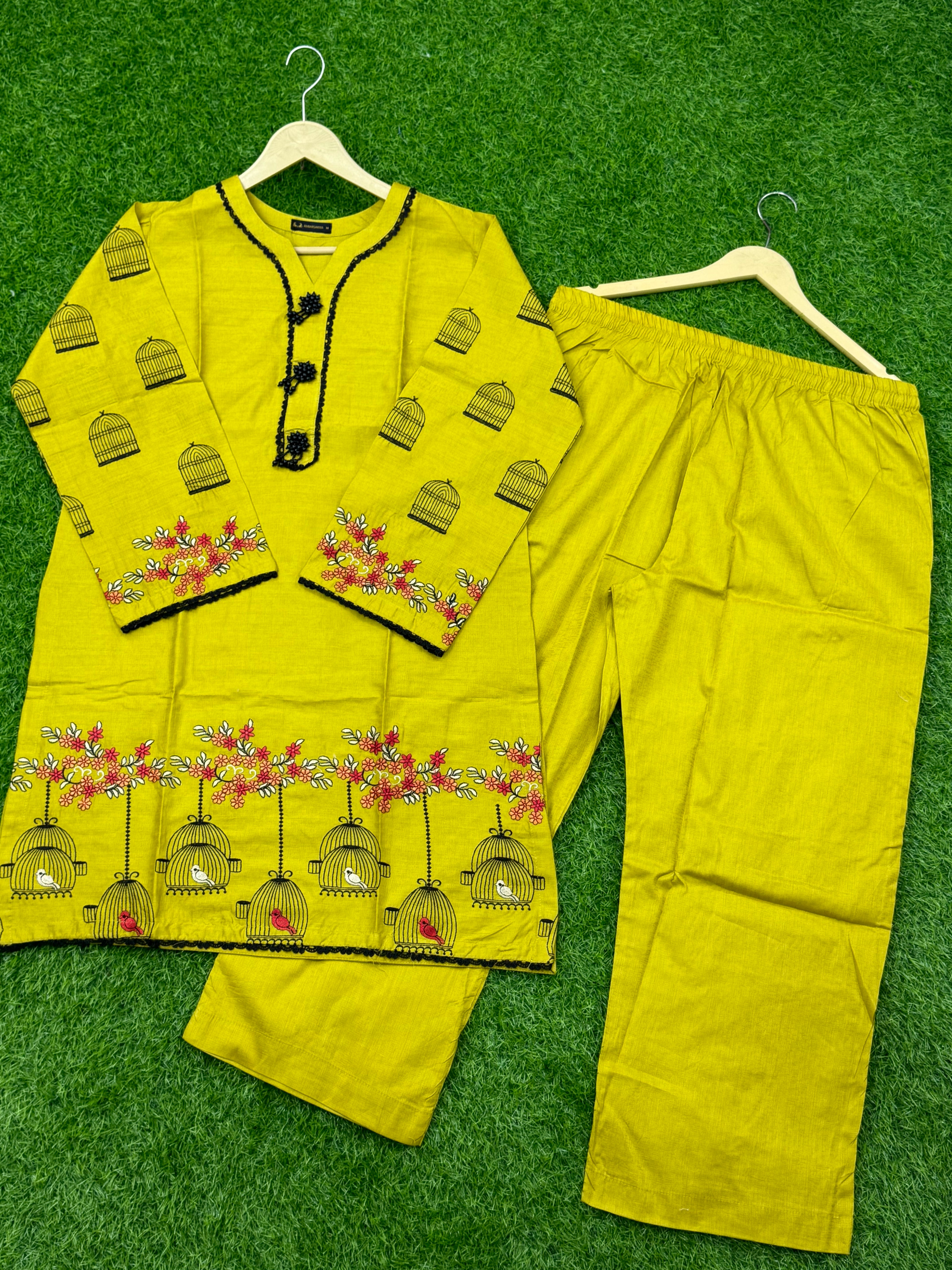 Women suit 2 pics MiD cotton Fabric ✅