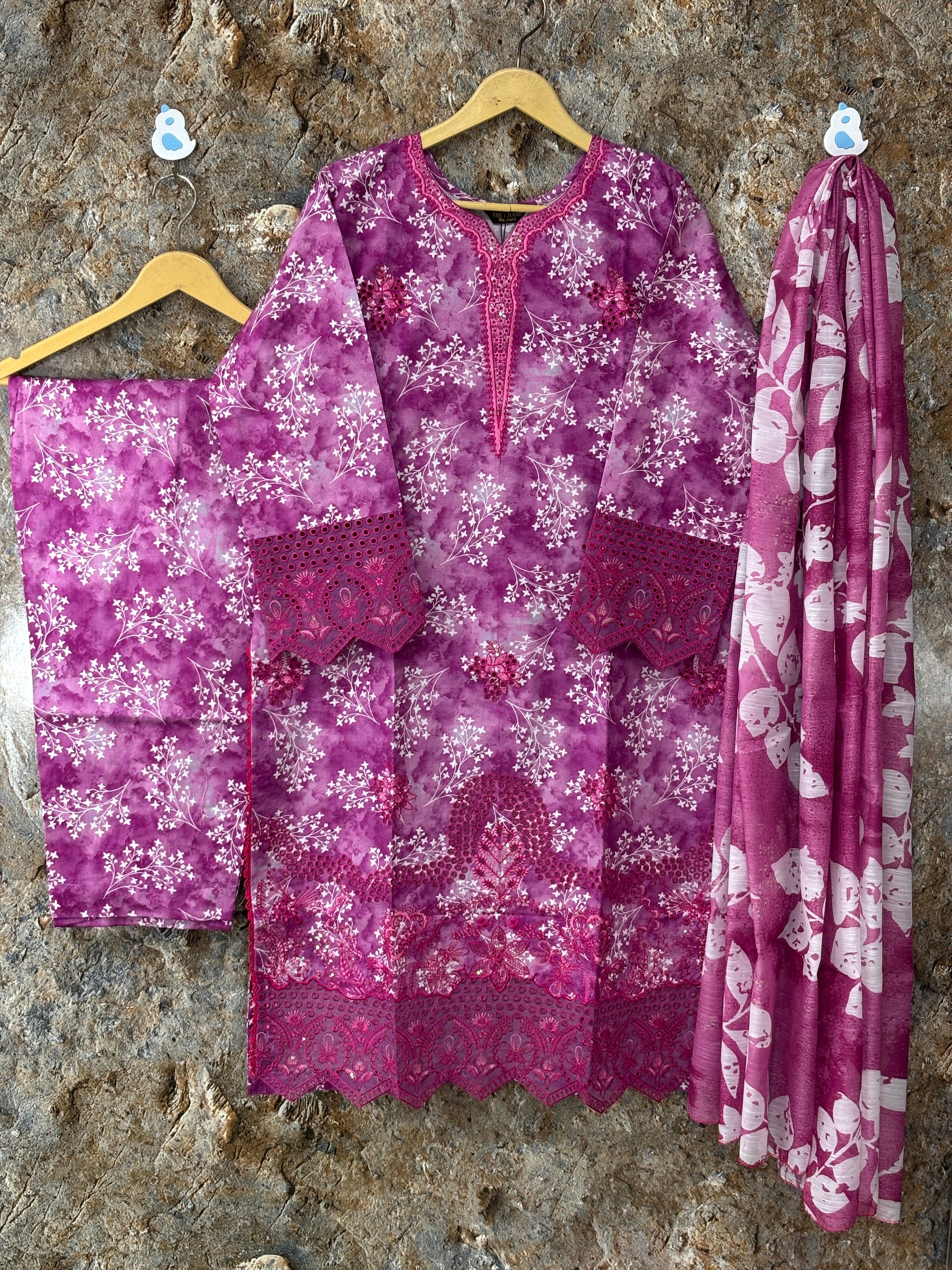 Women 3 peice suit winter fabric ✅