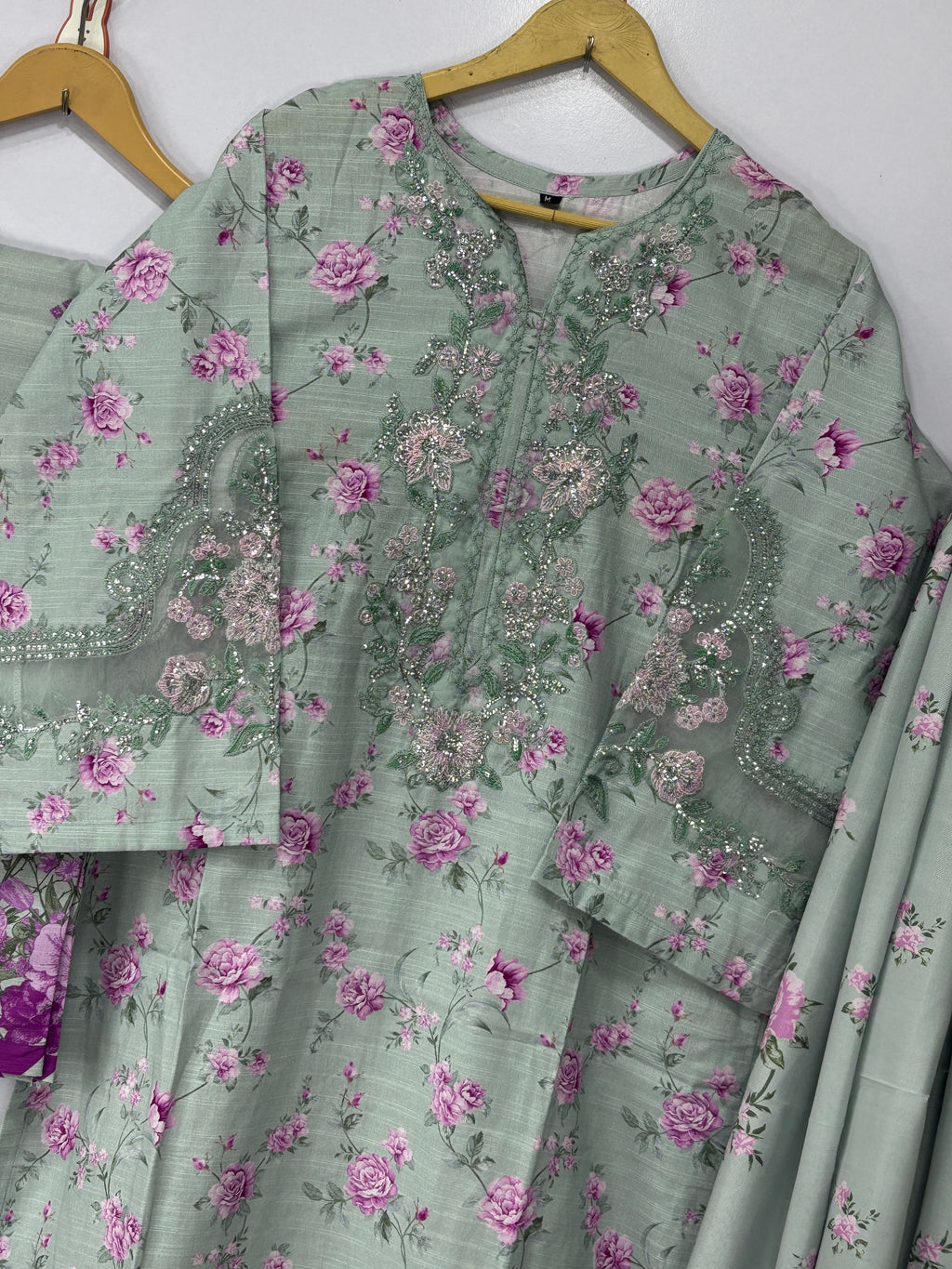 Women 3 peice suit winter fabric ✅