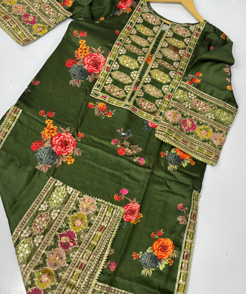 Women 3 peice dress ✨