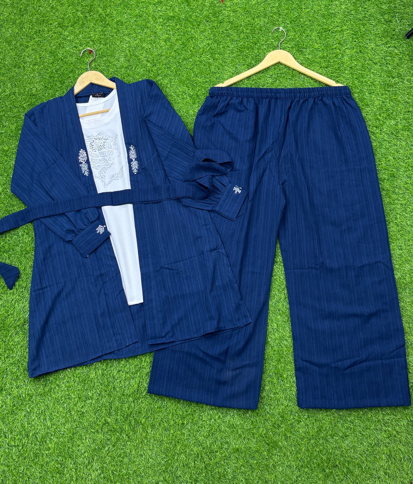 Women 3 pics suit winter crush jorjet fabric