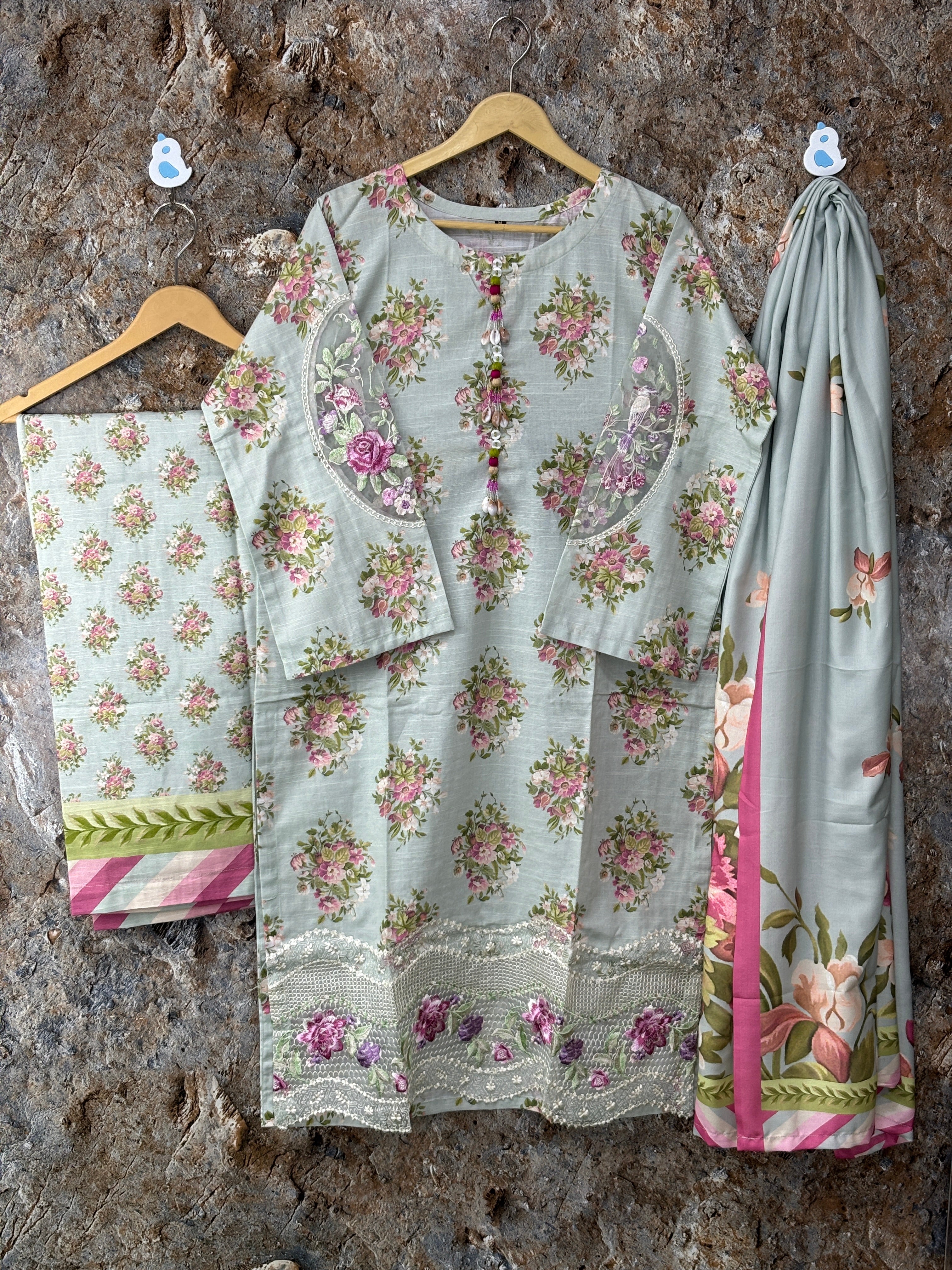 Women 2 pics suit winter fabric ✅