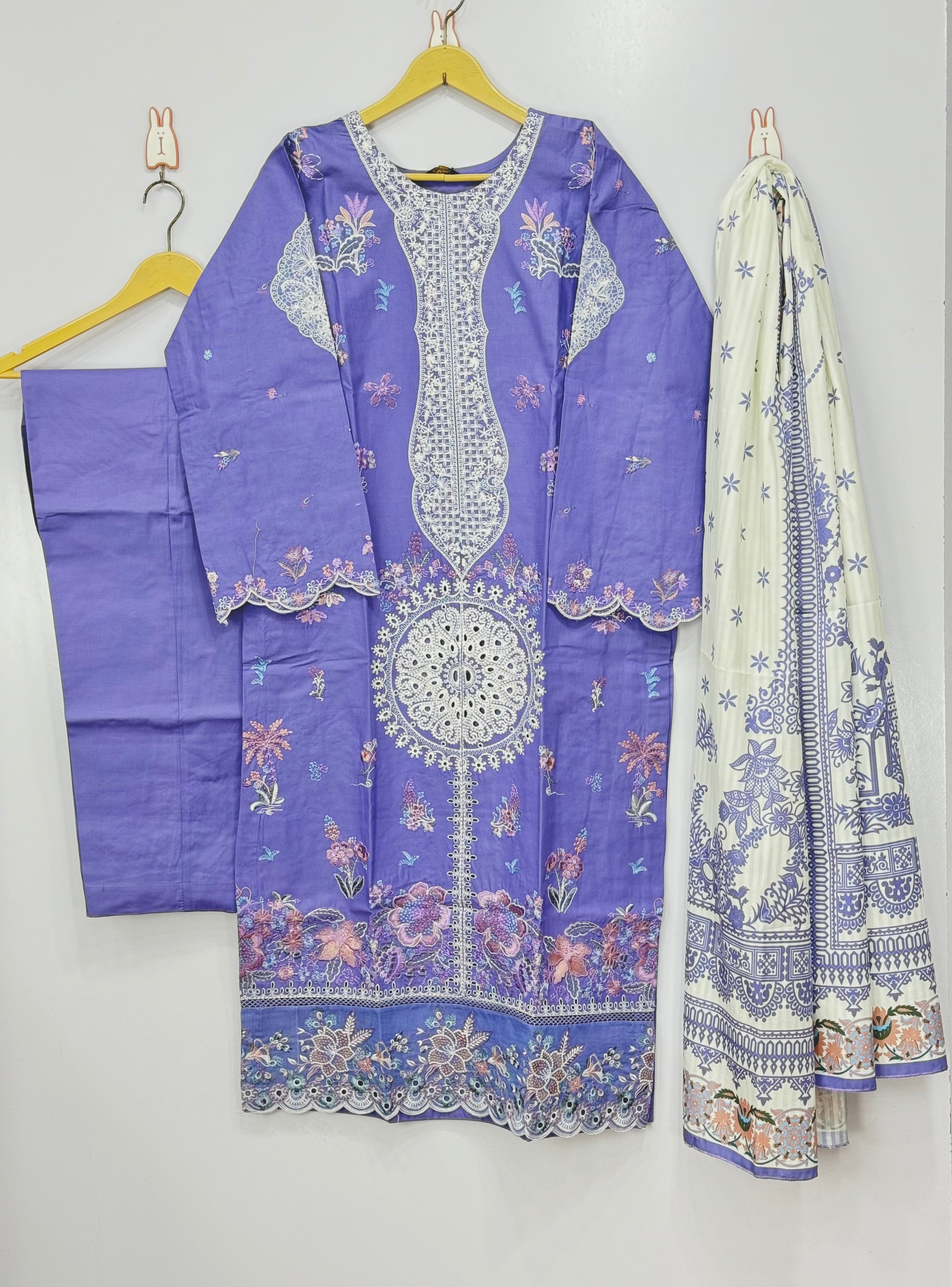 Women 3 peice suit Winter Khadar 💫