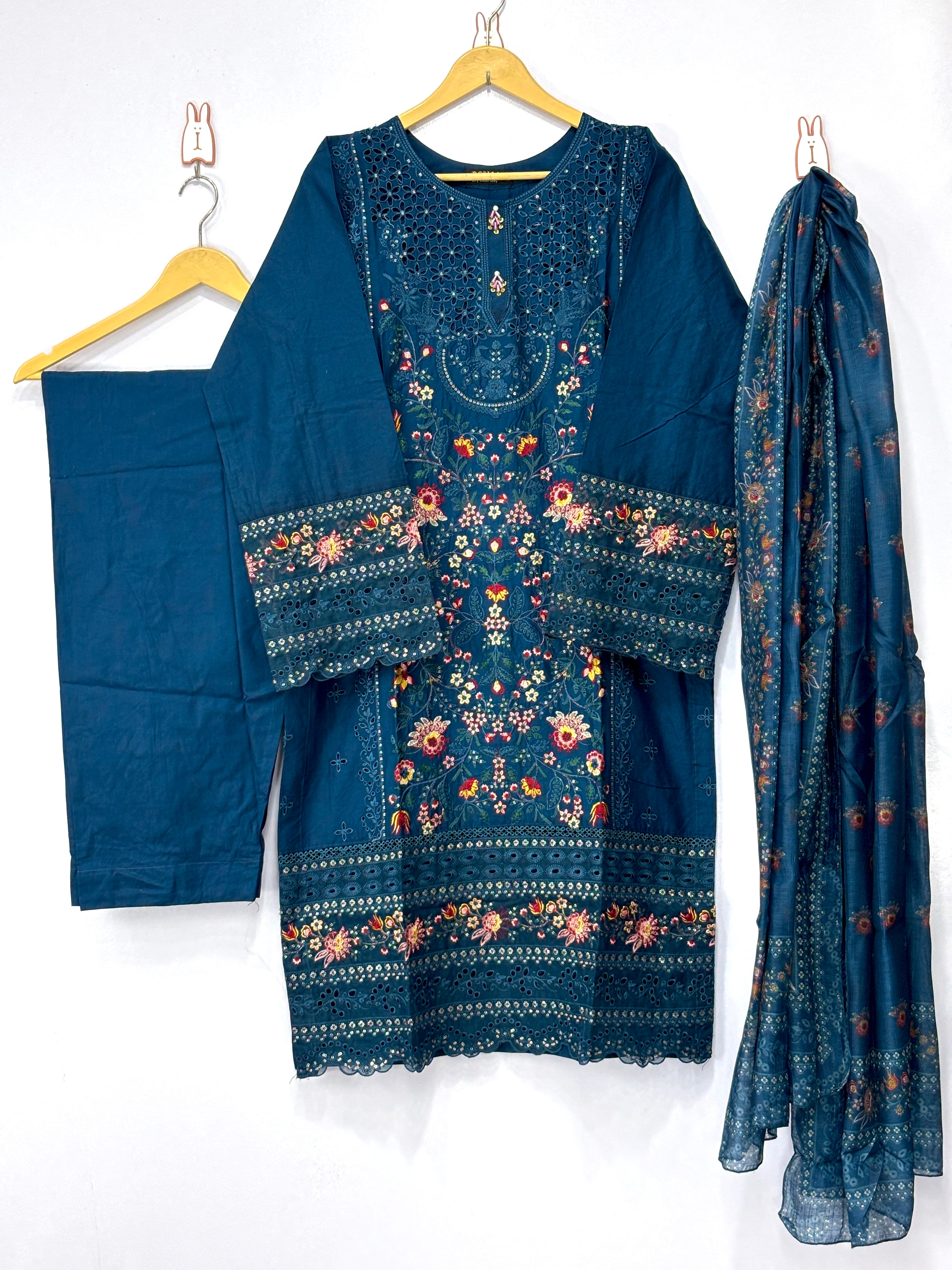 Women 3 peice suit ✅