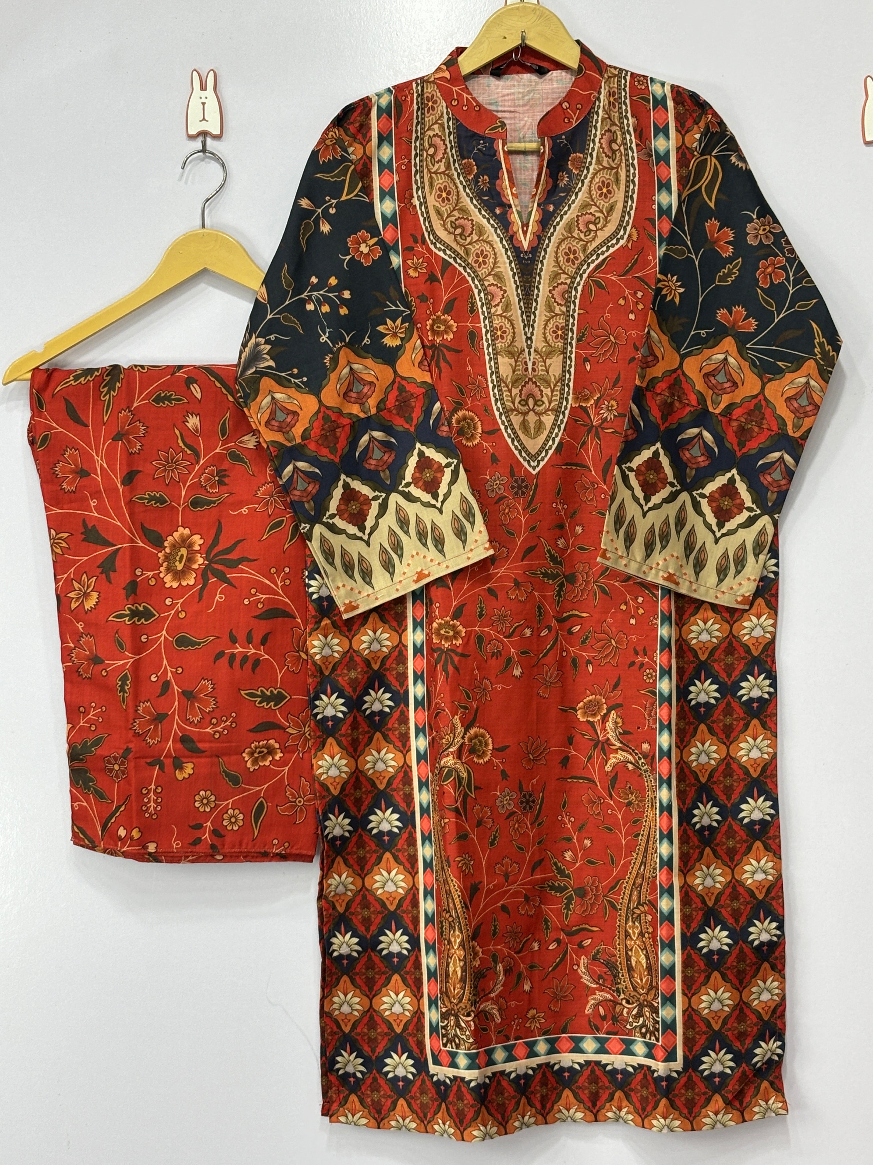 Women 2 peice suit Khadar fabric ✅