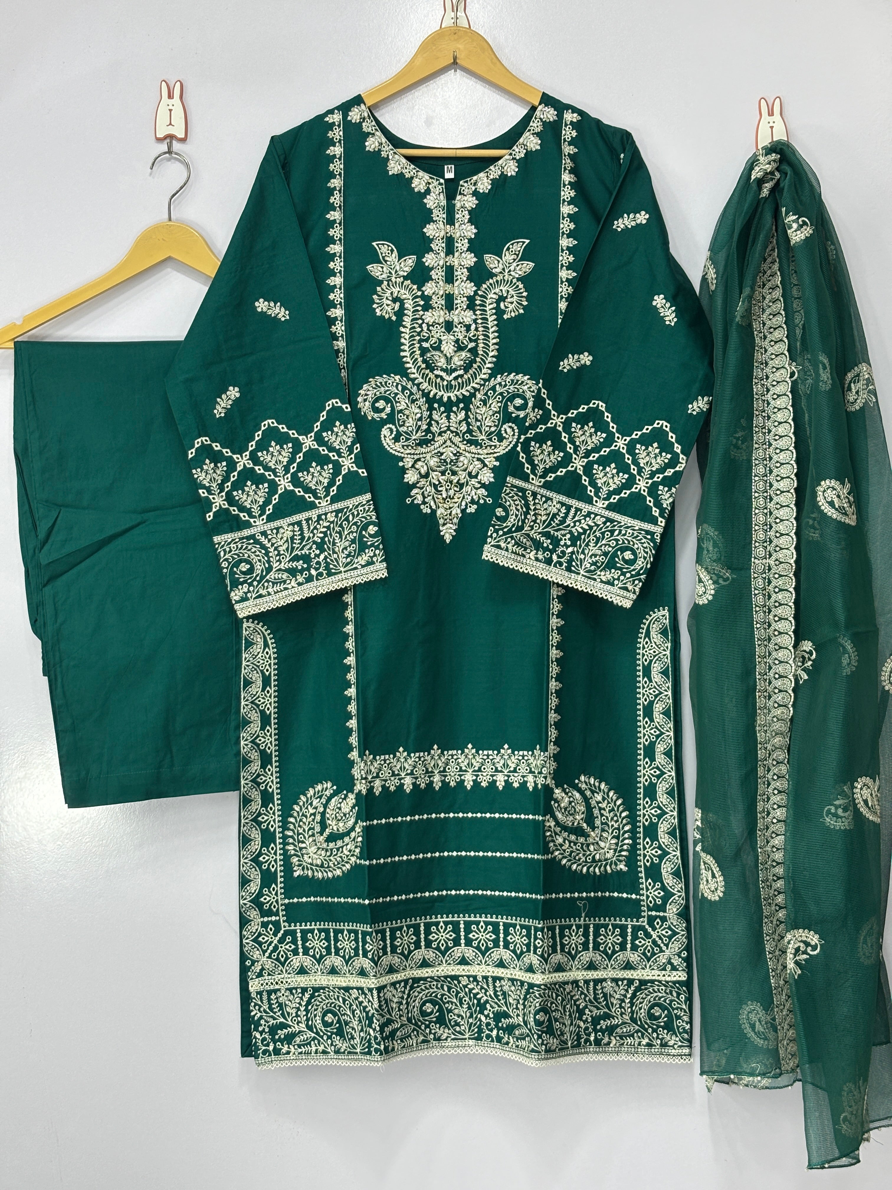 Women 3 peice suit winter stuff ✅