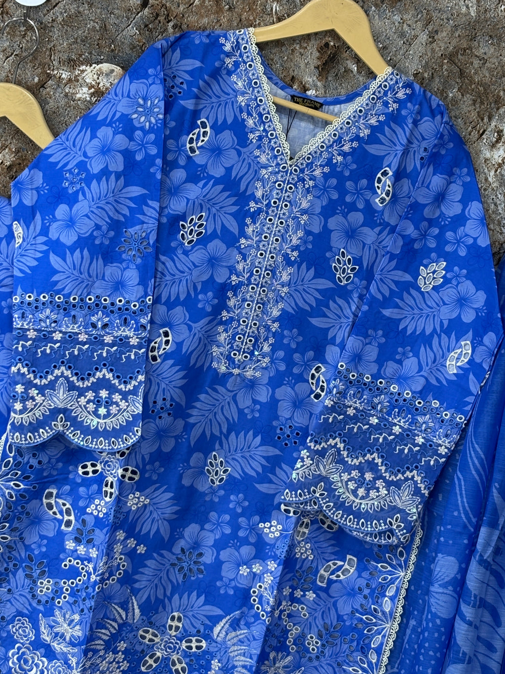 Women 3 peice suit imported fabric ✅