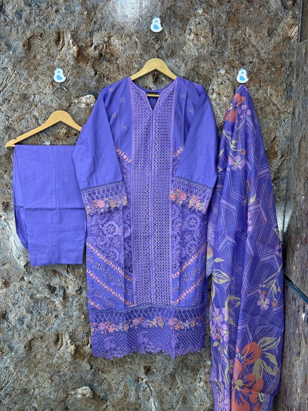 Women 3 pics suit winter collection ✅