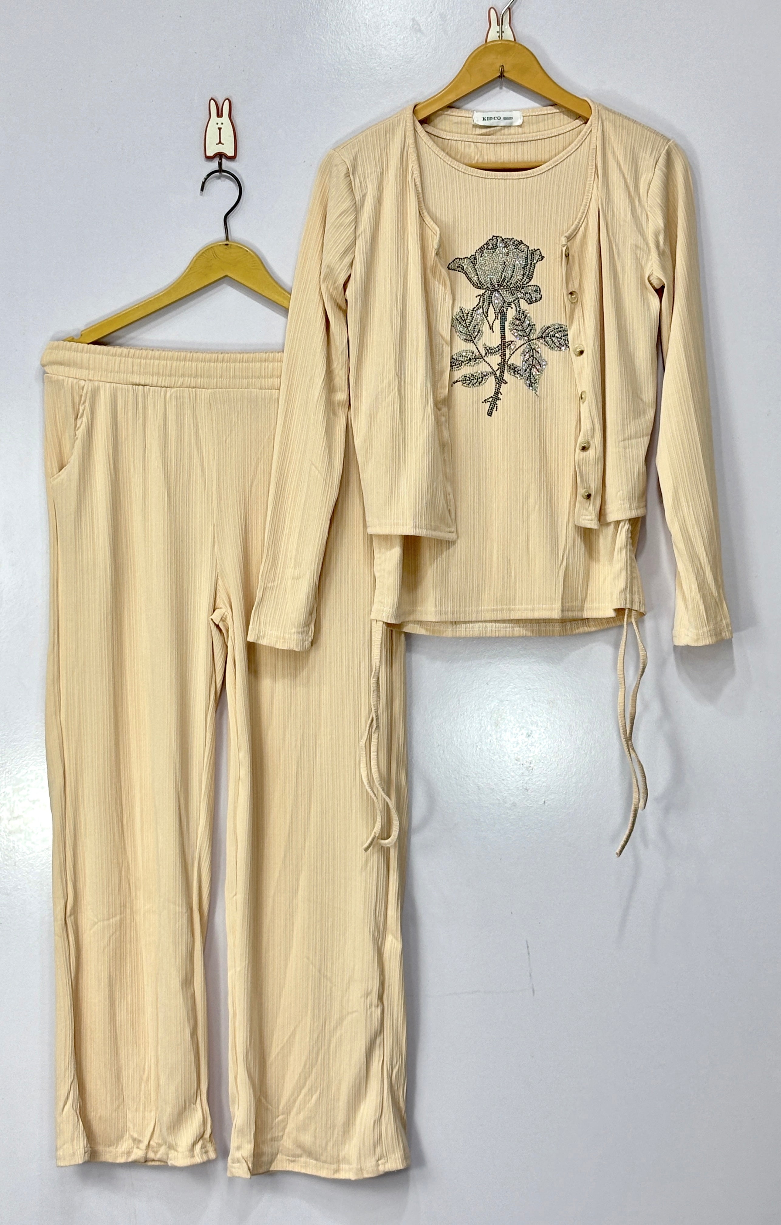 Women court set 💫