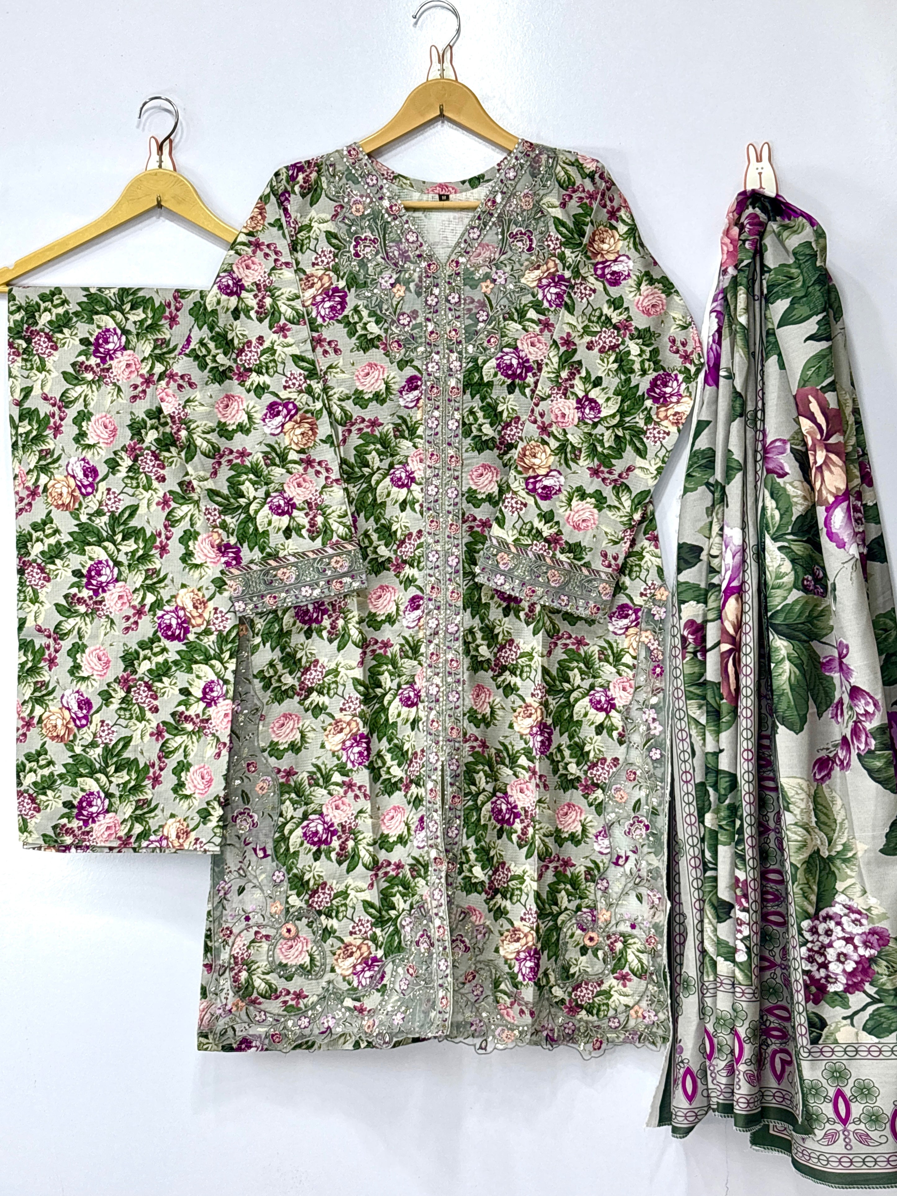 Women 3 peice suit winter fabric ✅