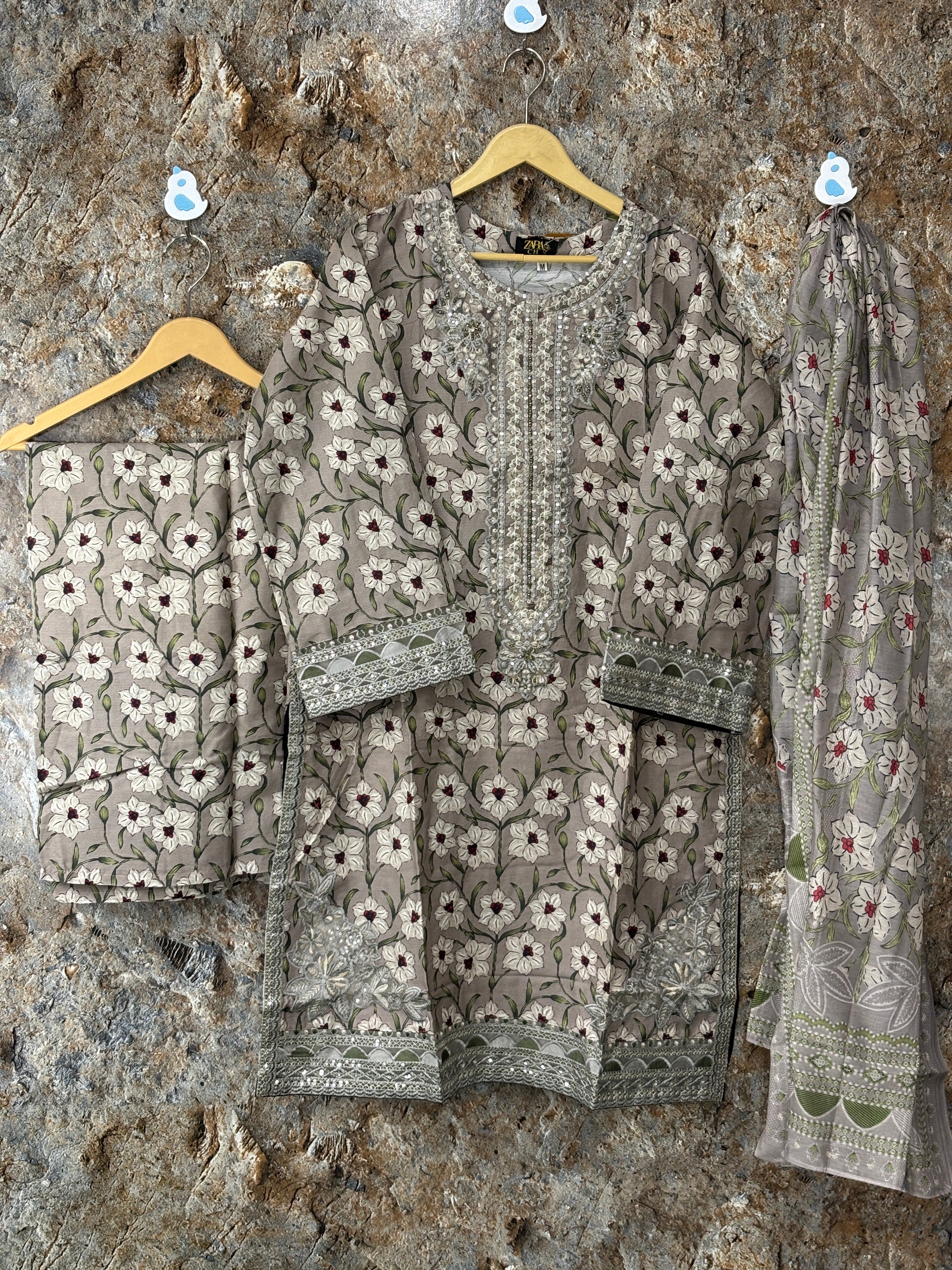 Women 3 pics suit winter fabric ✅