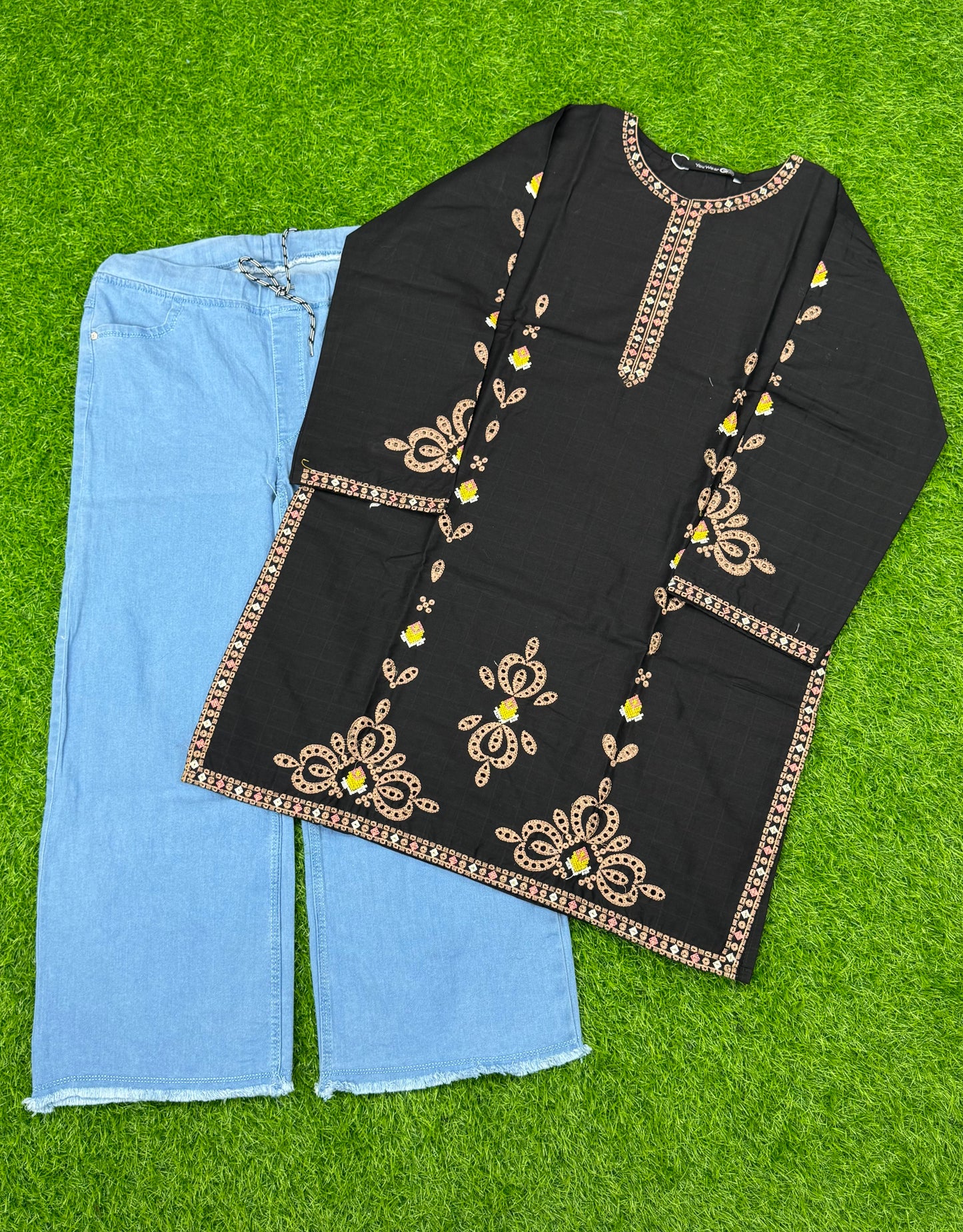 New Arrivals tops and jeans premium quality✅