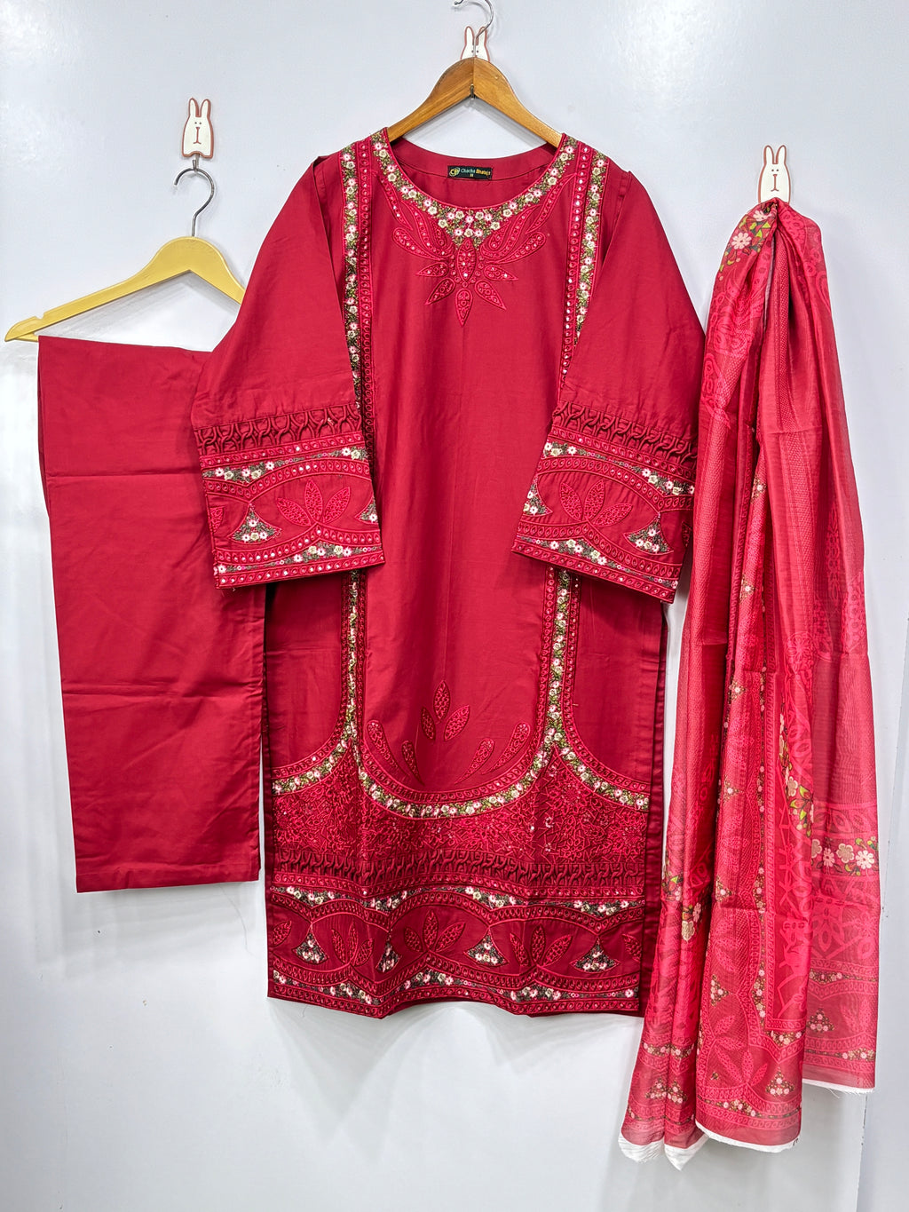 Women 3 peice suit Winter fabric 💫