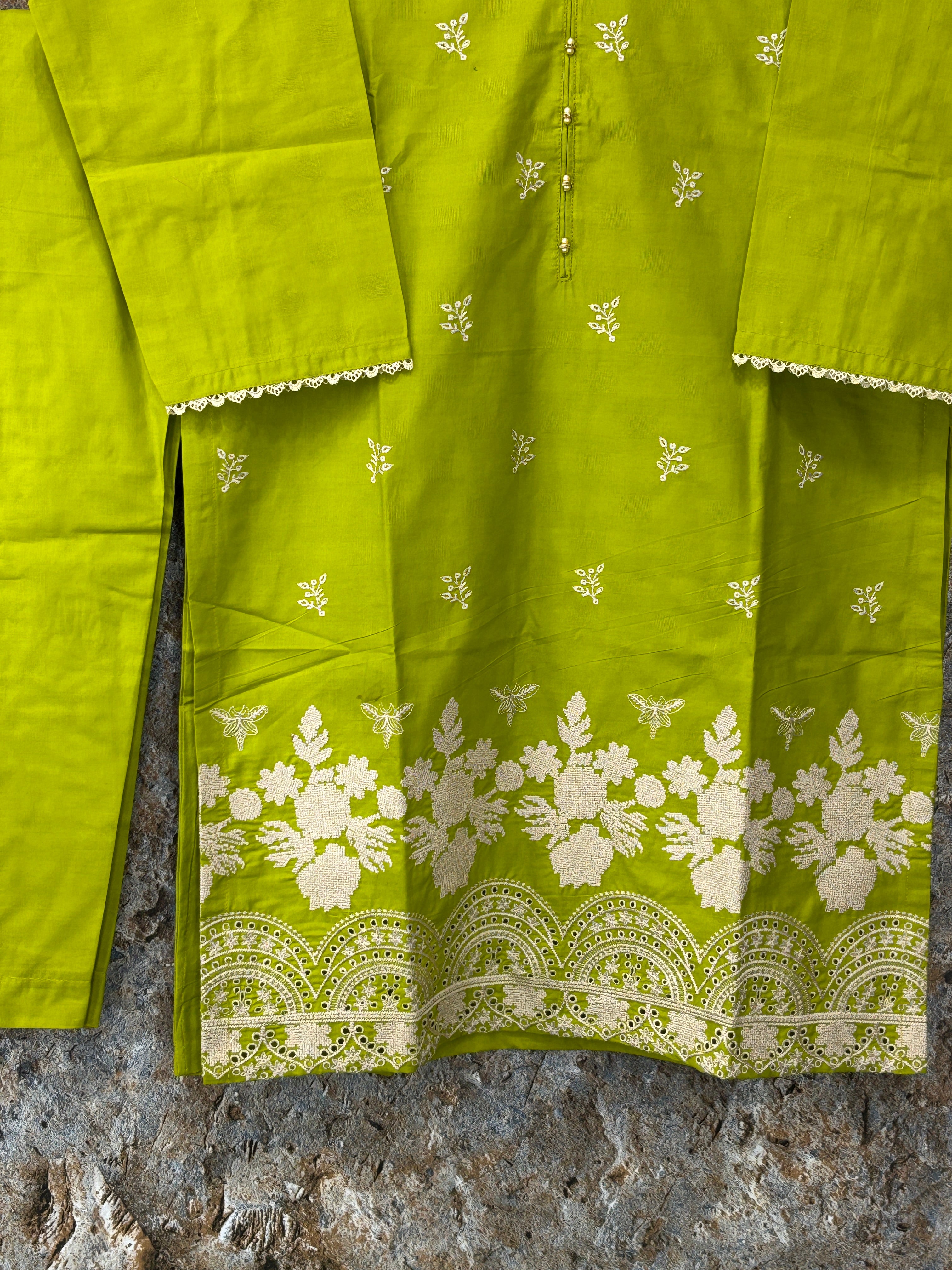 Women 2 peice suit Khadar fabric✅