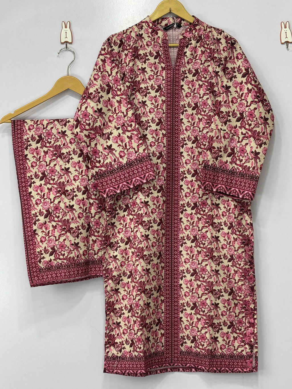 Women 2 peice suit Khadar fabric ✅