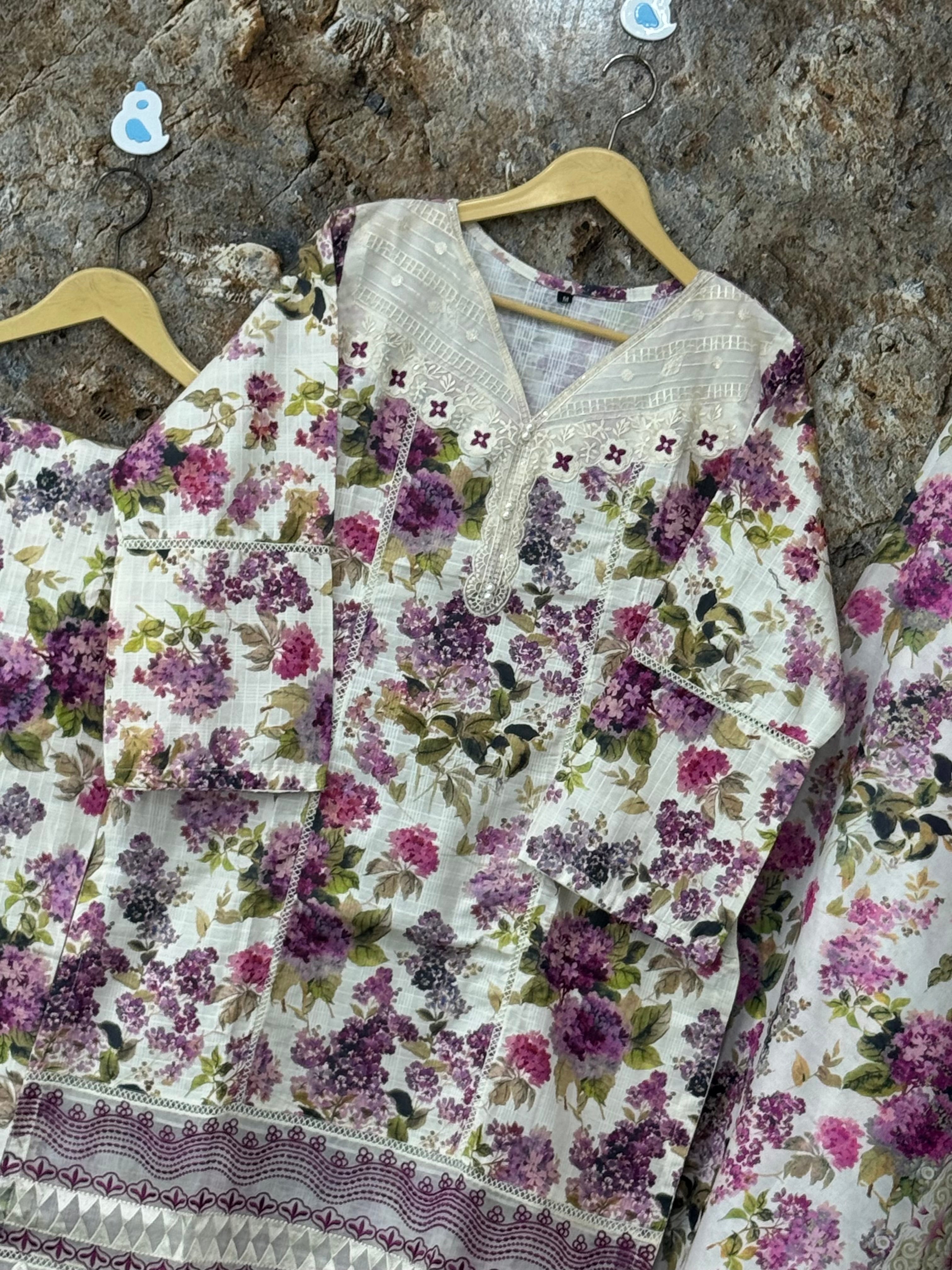 Women 3 pics suit new in winter