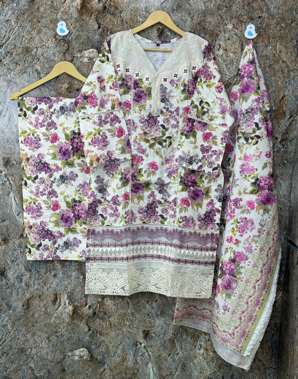 Women 3 pics suit new in winter