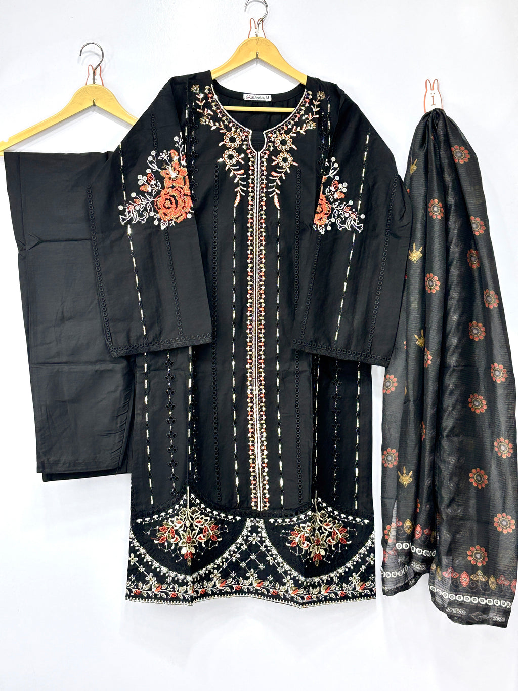 Women 3 peice suit winter fabric ✅