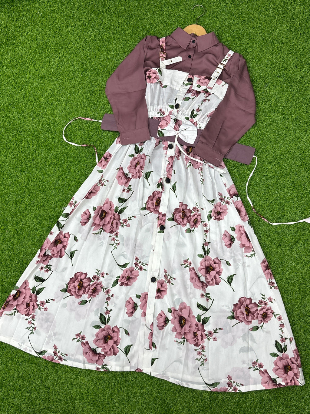 Women maxi suit imported quality ✅