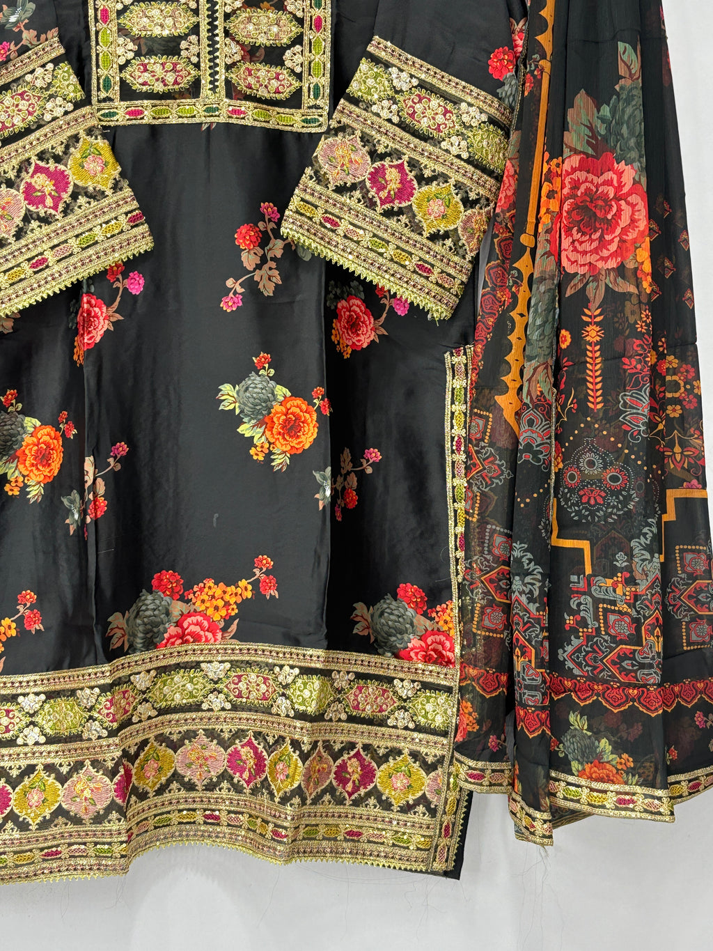 Women 3 peice dress ✨