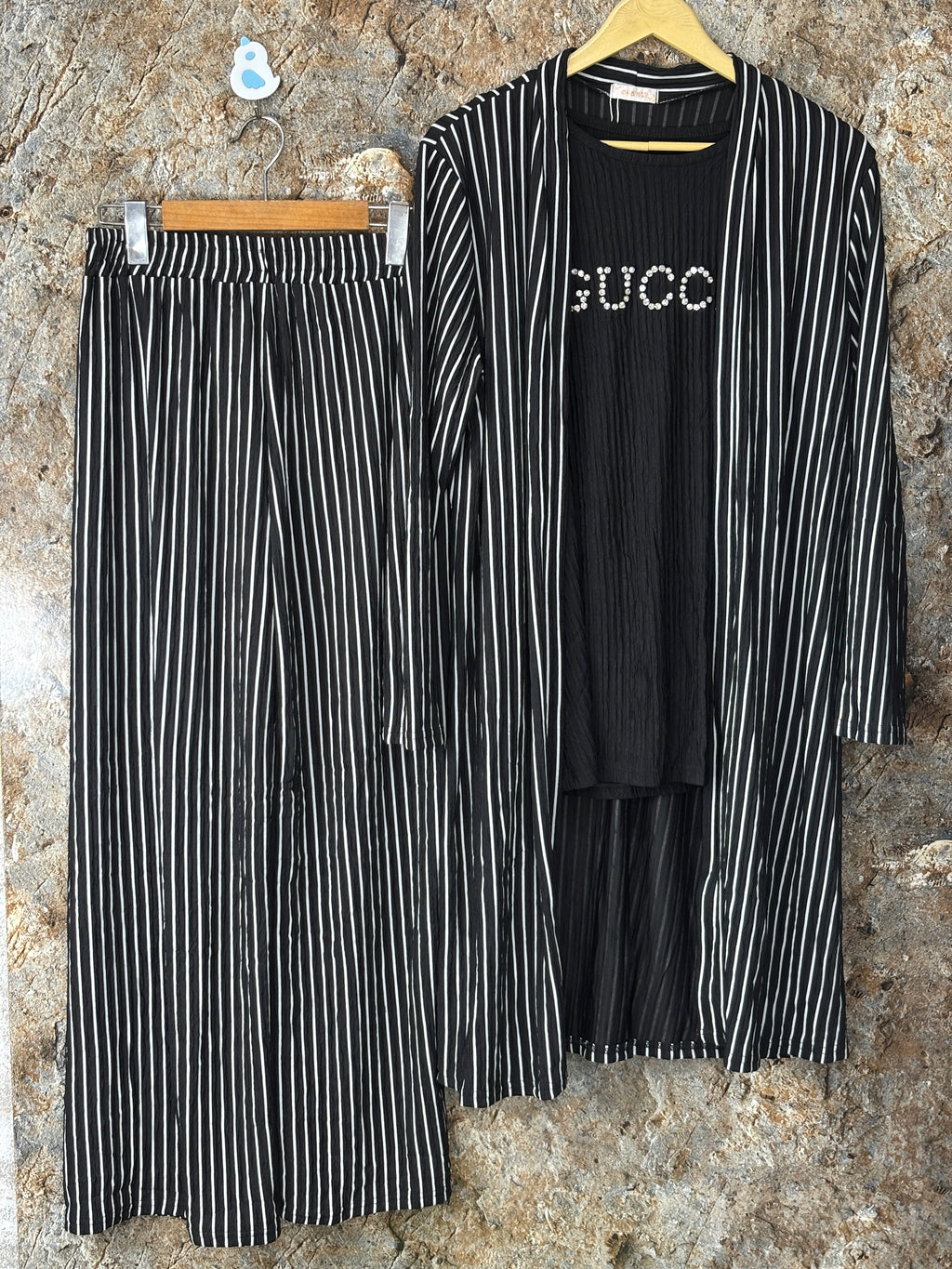 Women cout set 3 peice suit winter ✅