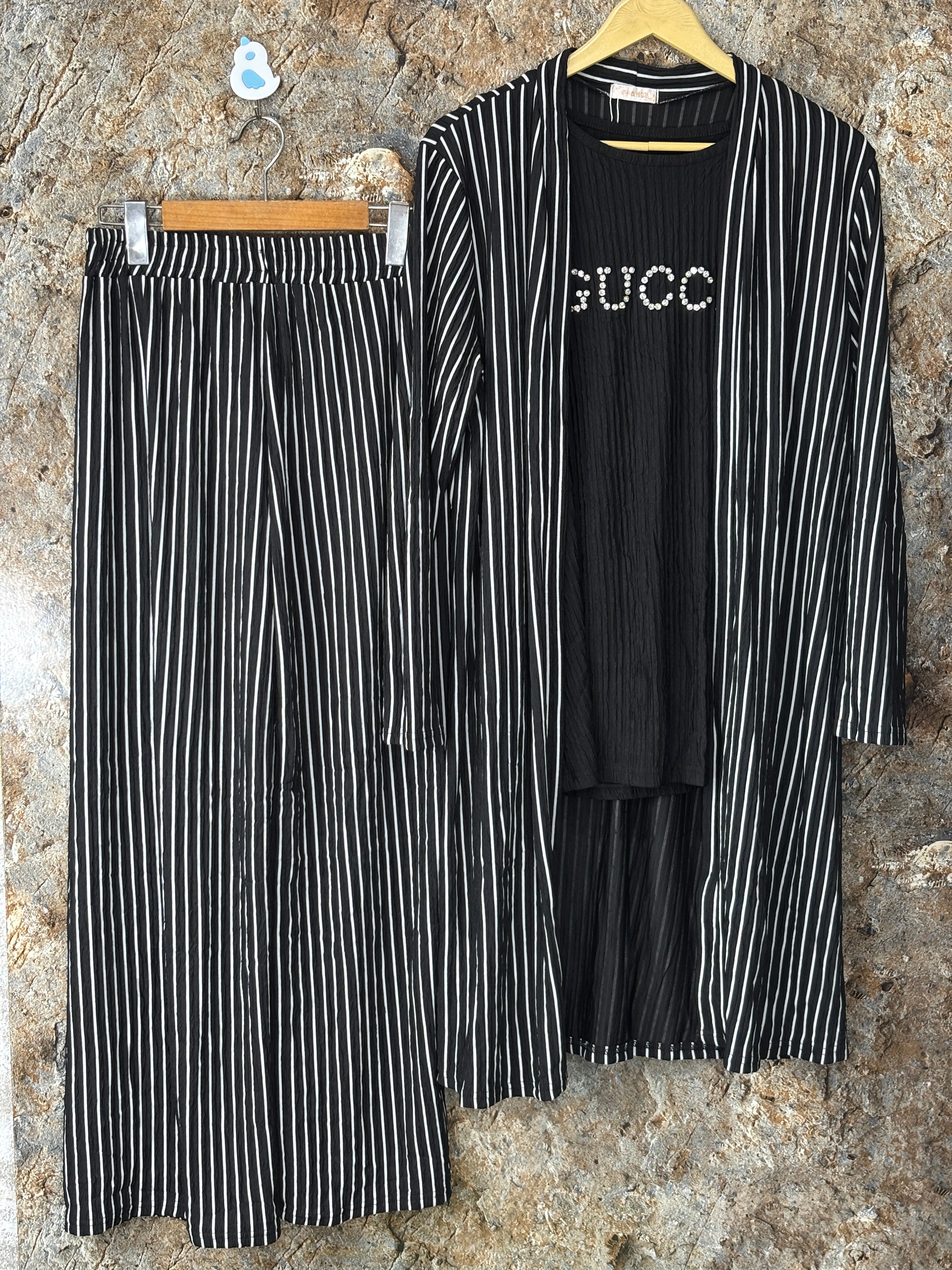 Women cout set 3 peice suit winter ✅