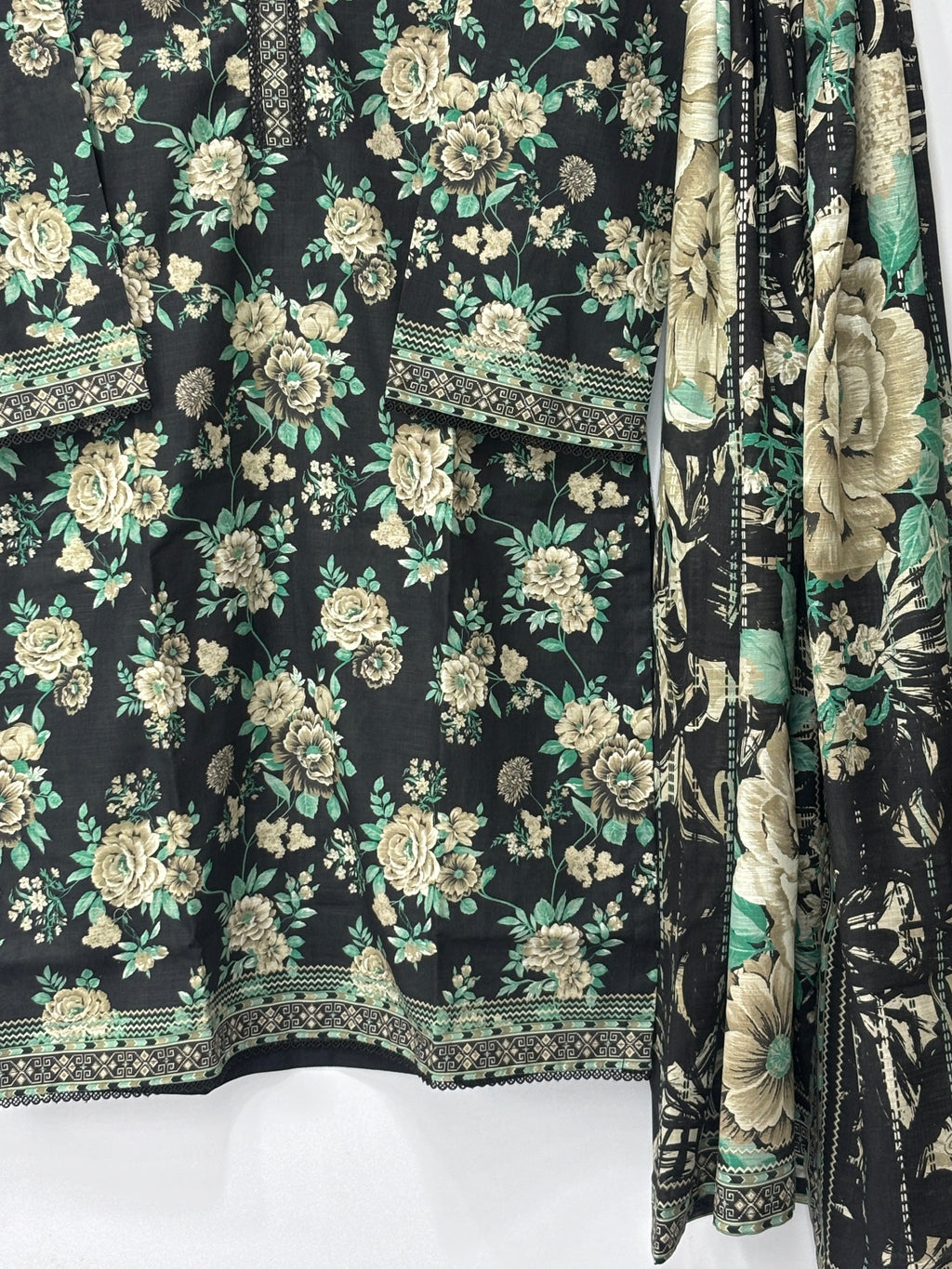 Women BIN SAEED dress 3 peice ✅