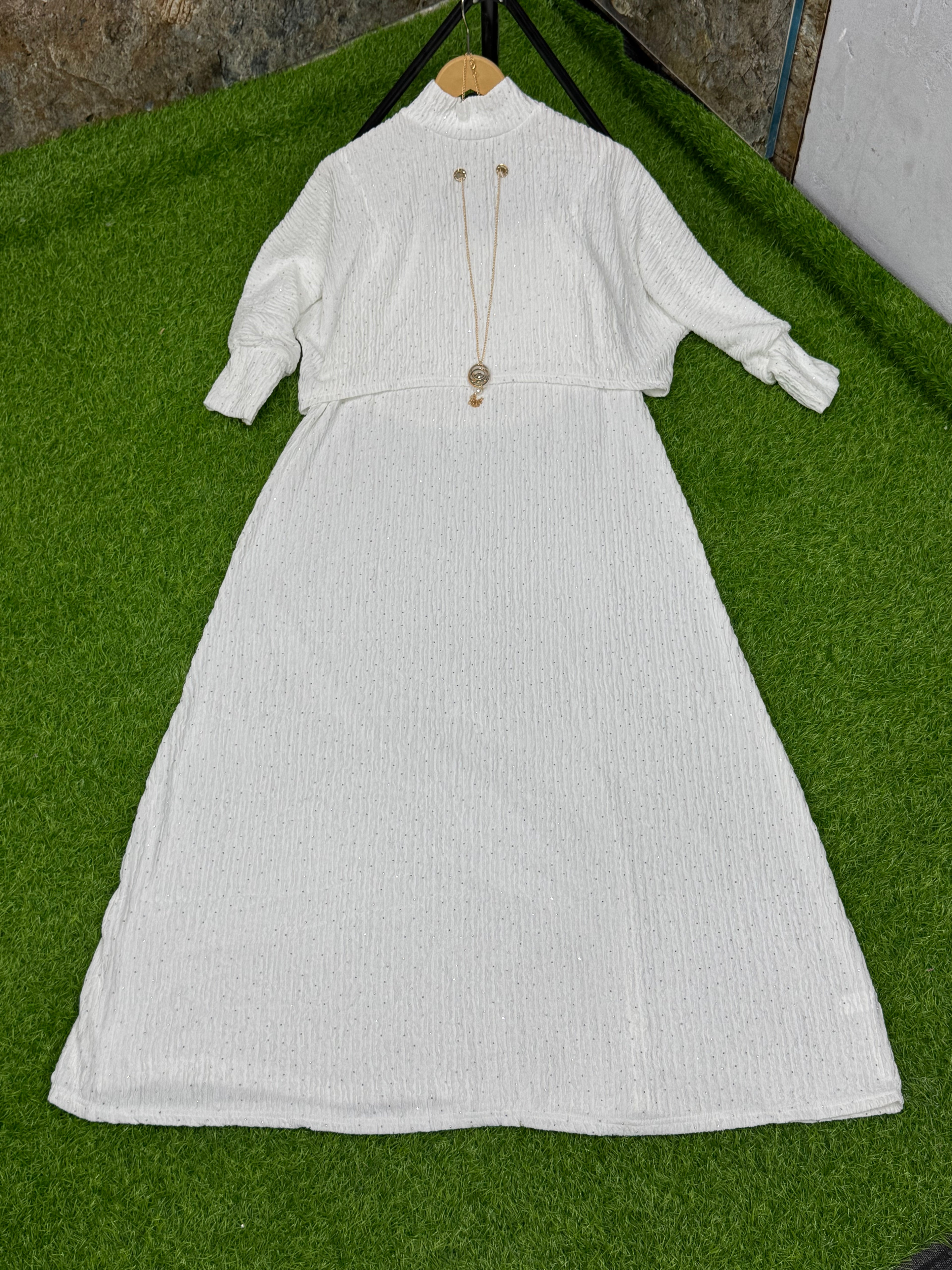 Women maxi suit 2 pics winter arrival premium quality stretchable ✅