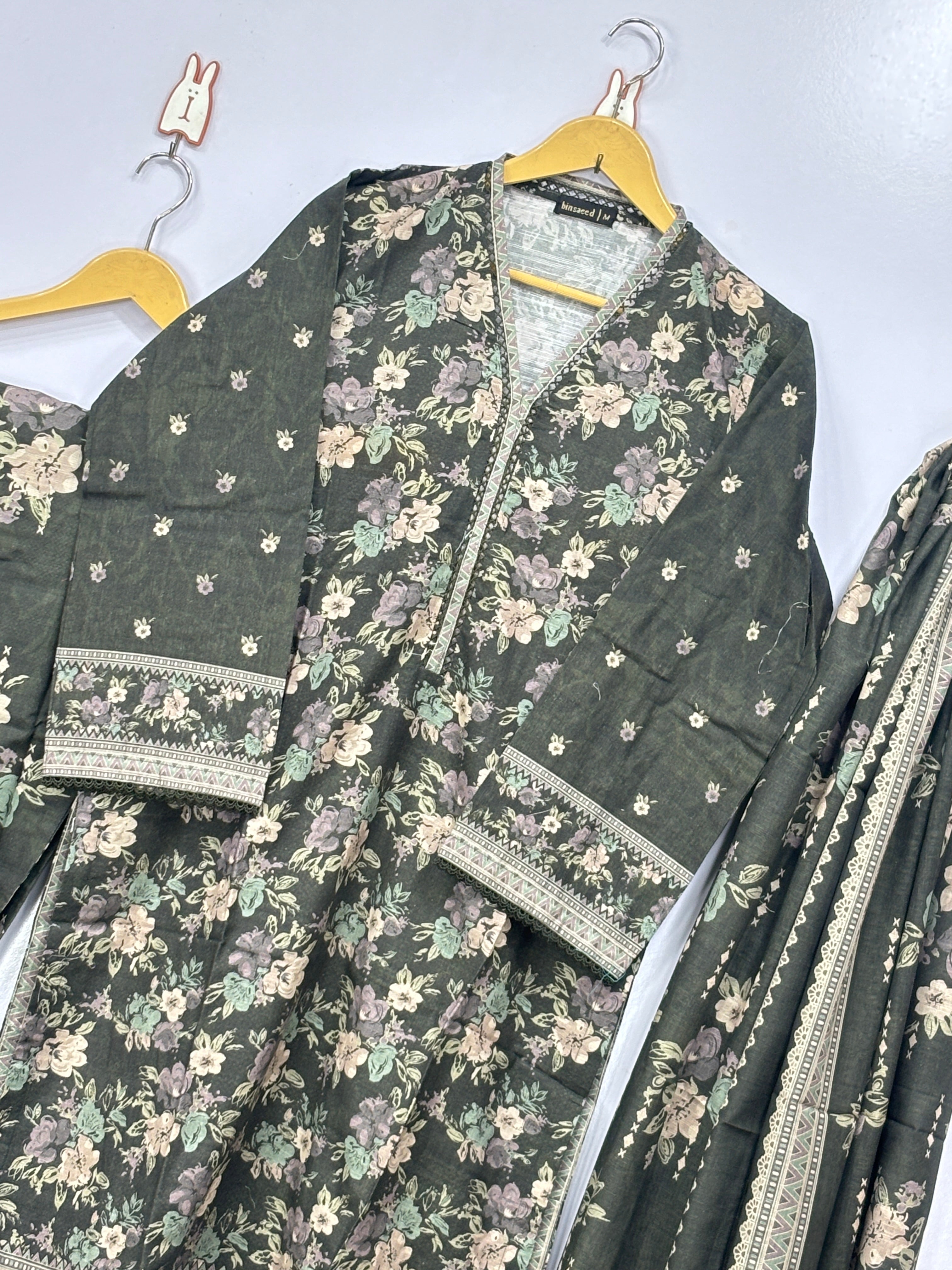 Women 3 peice suit Bin Saeed 💫