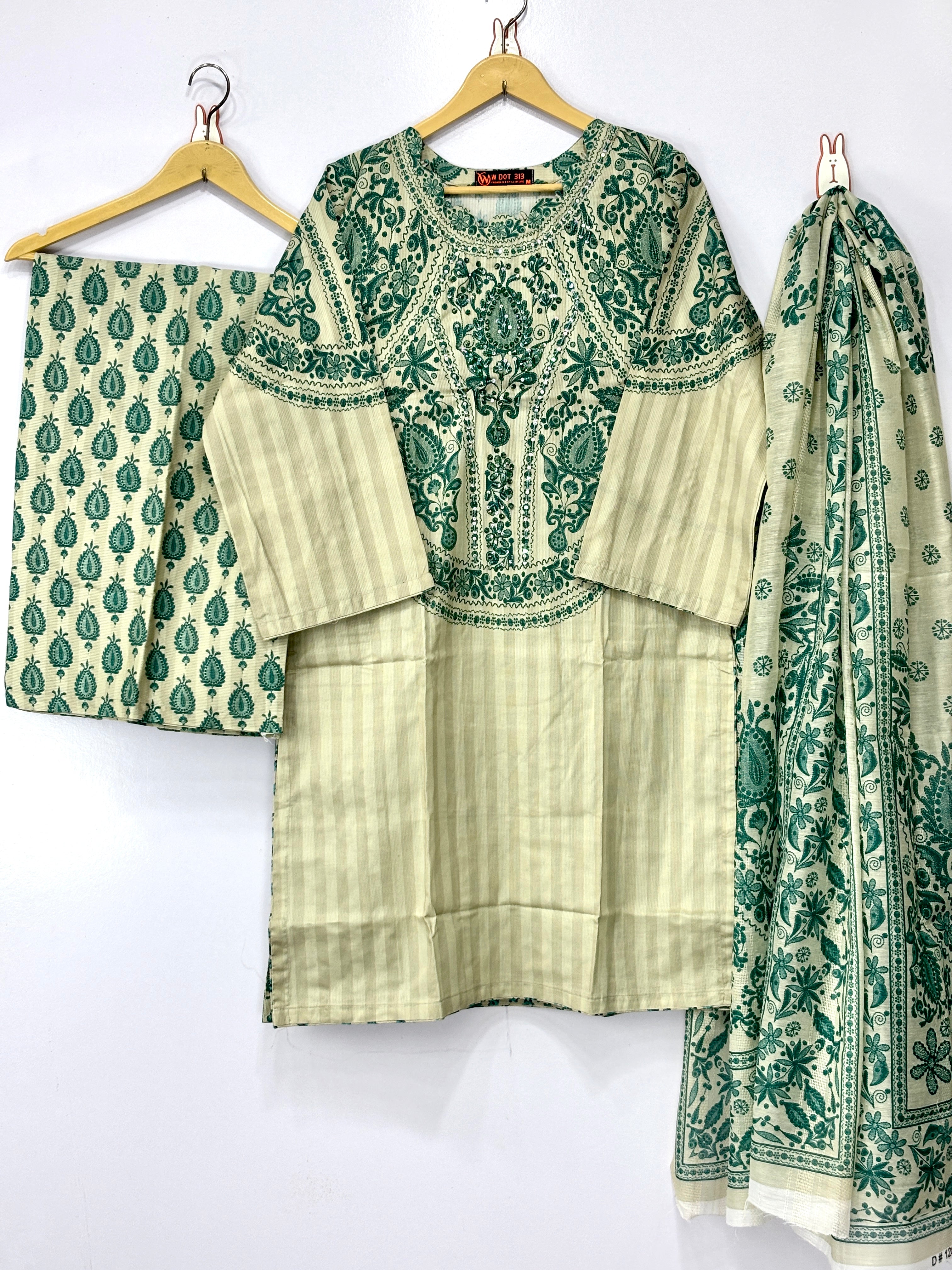 Women 3 peice suit winter fabric ✅