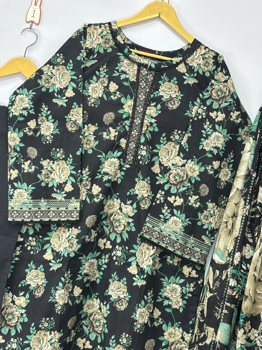 Women BIN SAEED dress 3 peice ✅