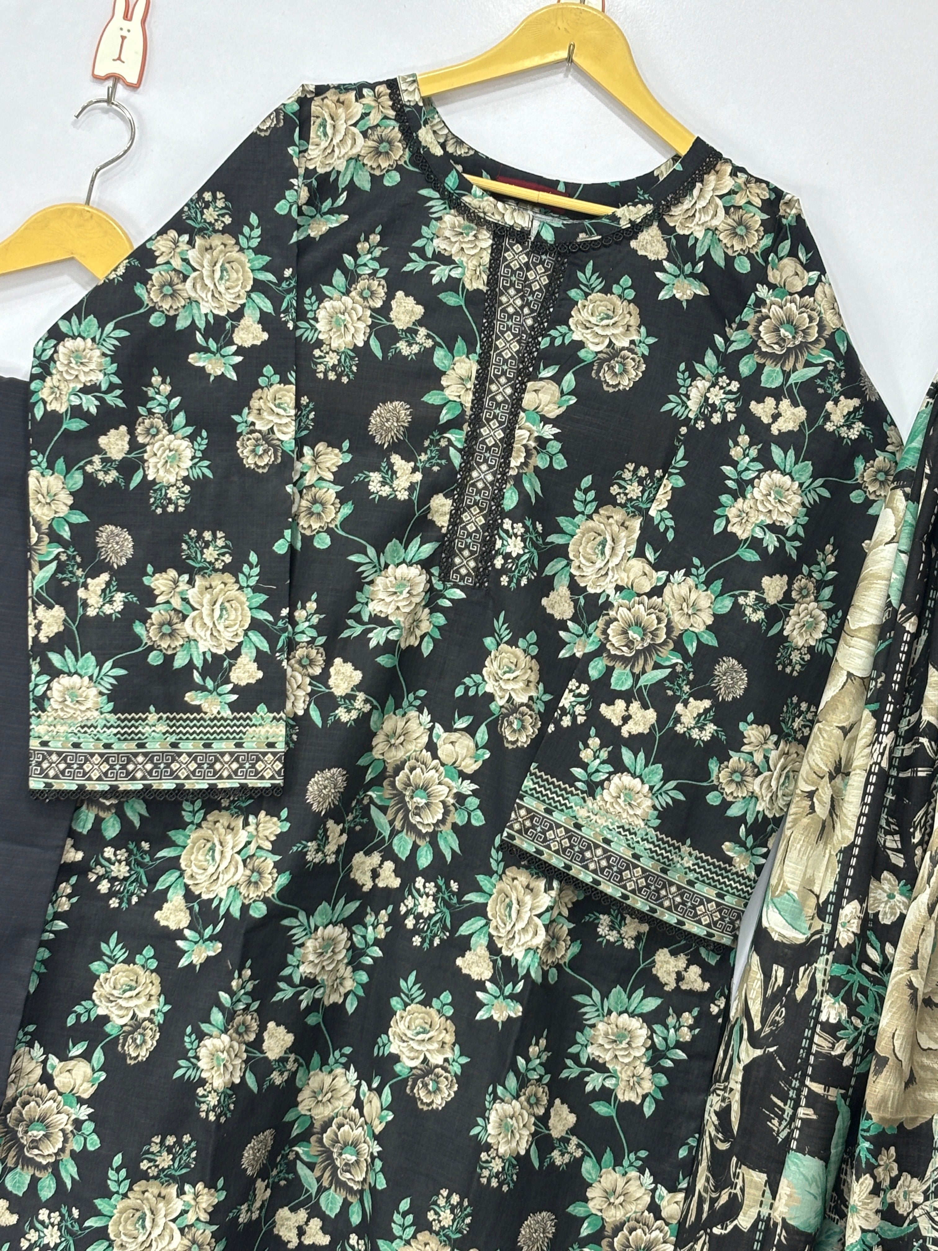 Women BIN SAEED dress 3 peice ✅