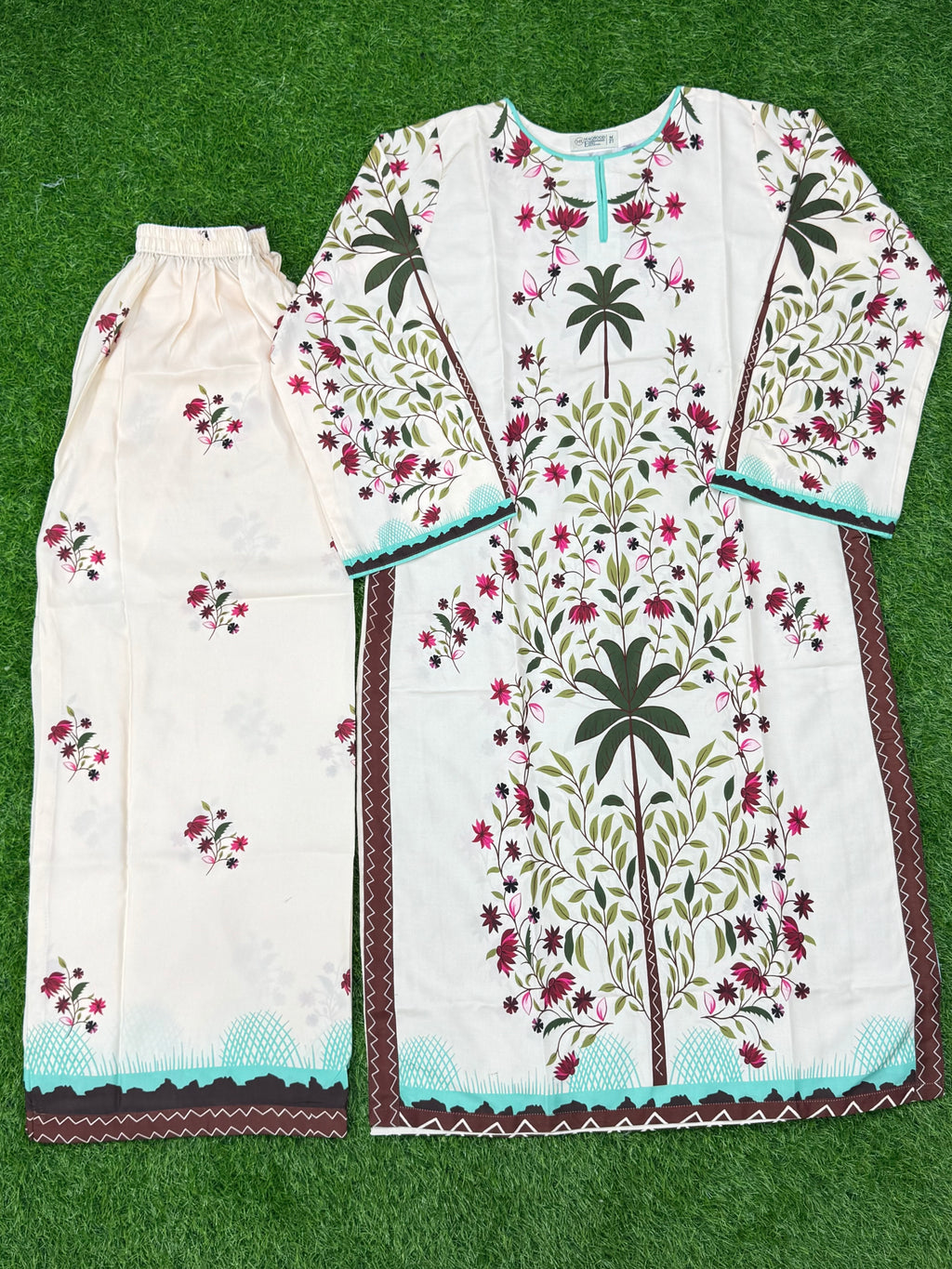 NEW ARRIVAL 2 piece suit silk fabric ✅