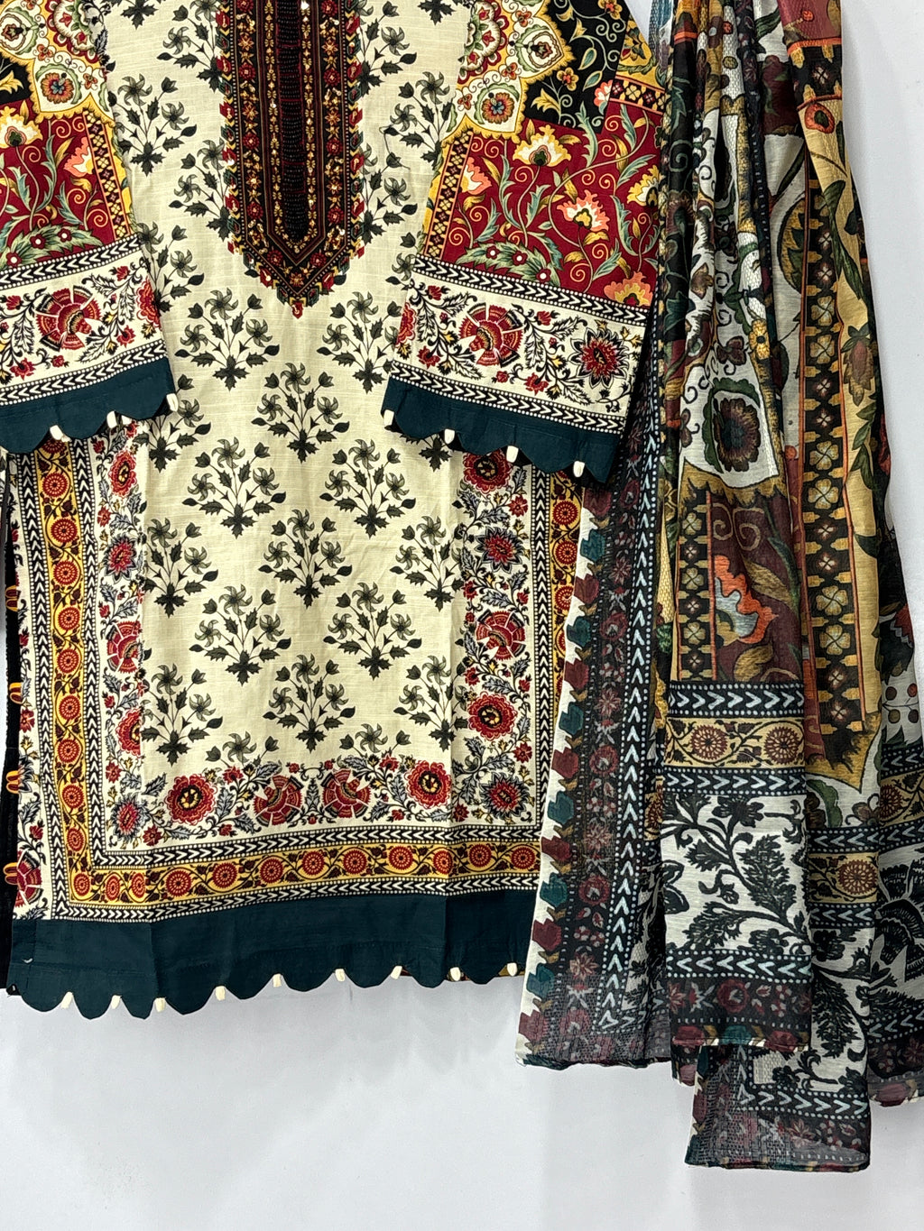 Women 3 peice suit winter fabric ✅