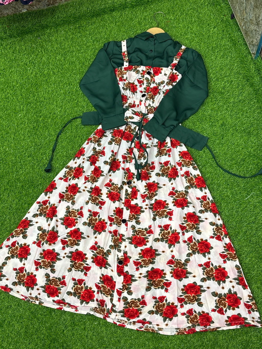 Women maxi suit imported quality ✅