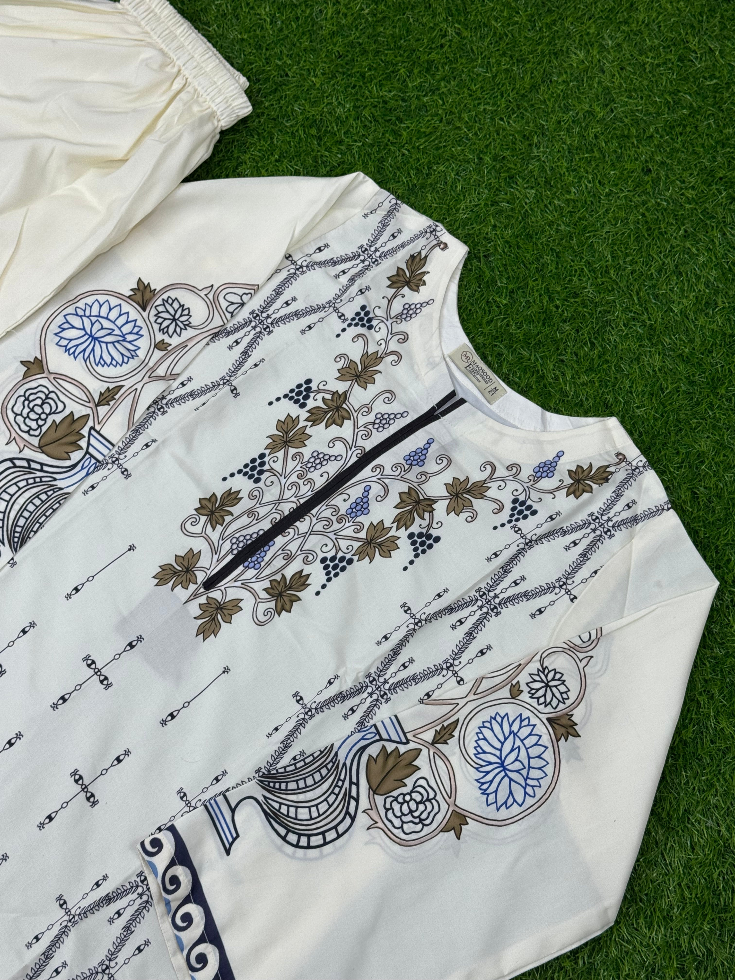 New arrival winter silk stuff 2 piece suit ✅