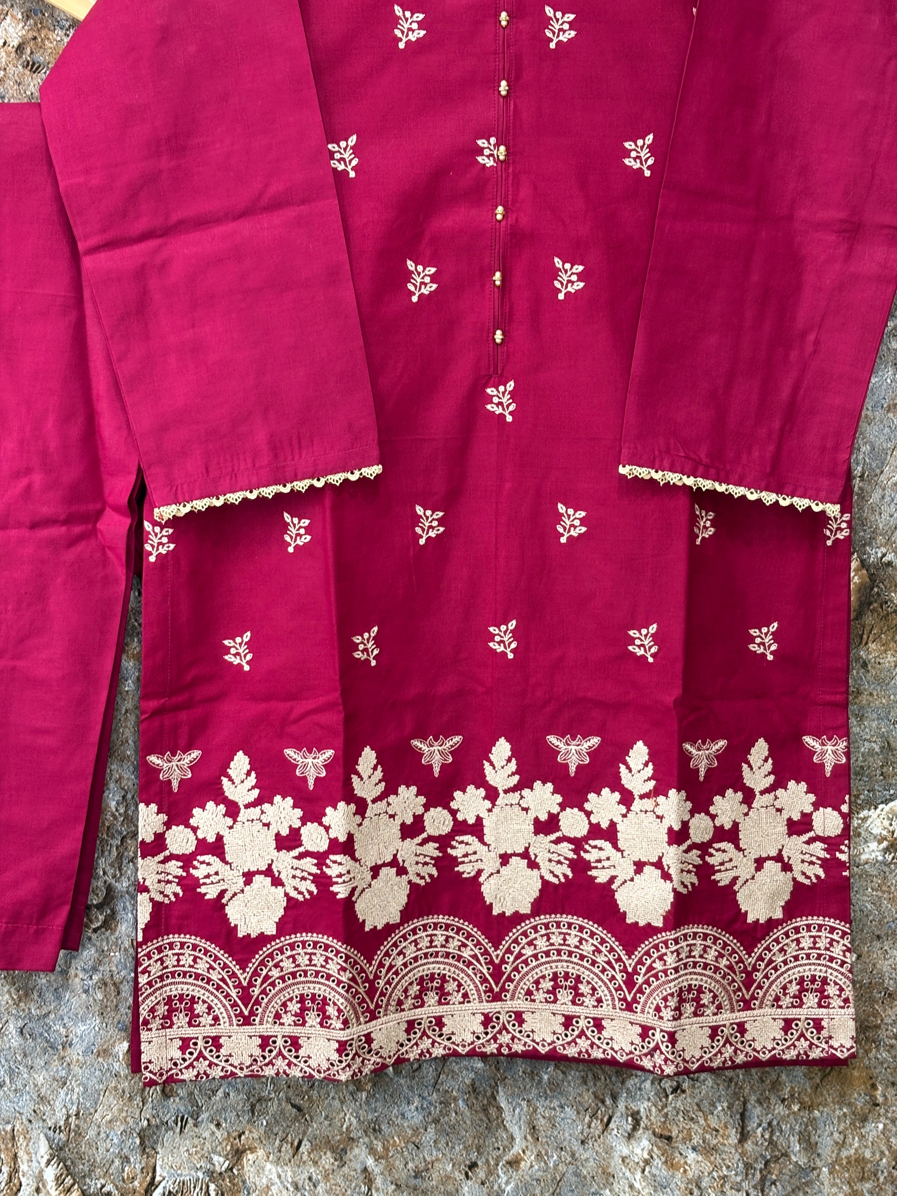 Women 2 peice suit Khadar fabric✅