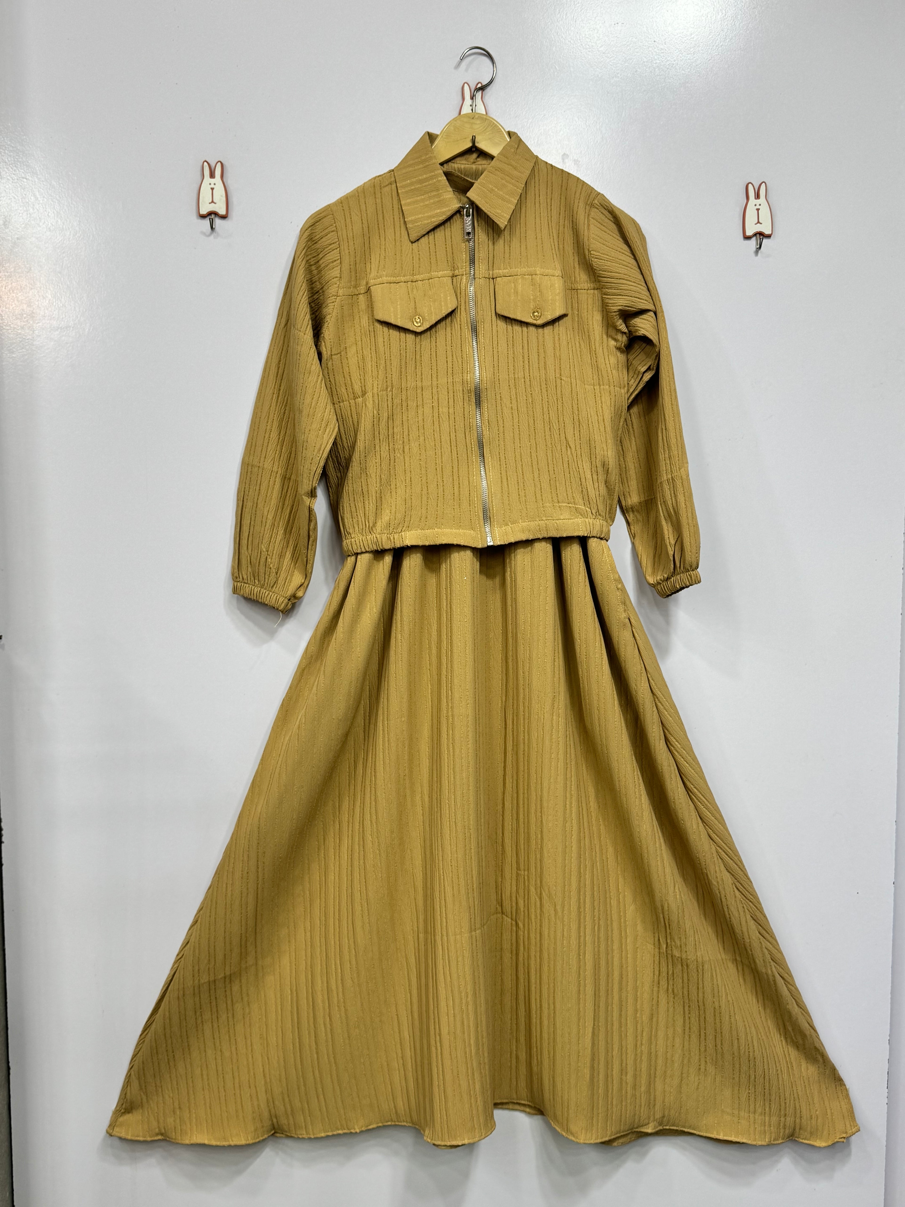 Elegant Maxi with Front-Zip Jacket