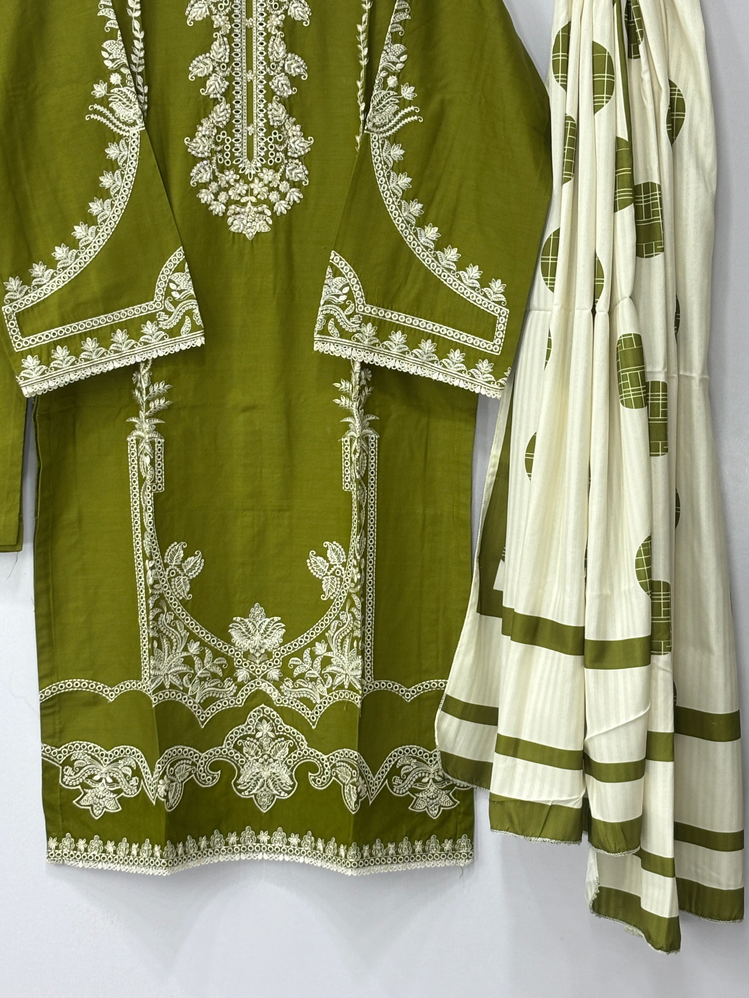 Women 3 peice suit Khadar fabric ✨