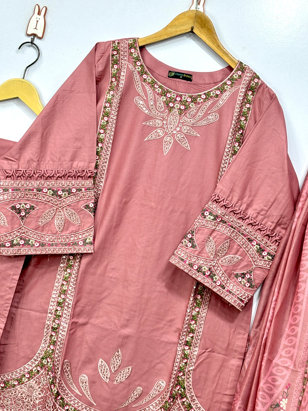 Women 3 peice suit Winter fabric 💫