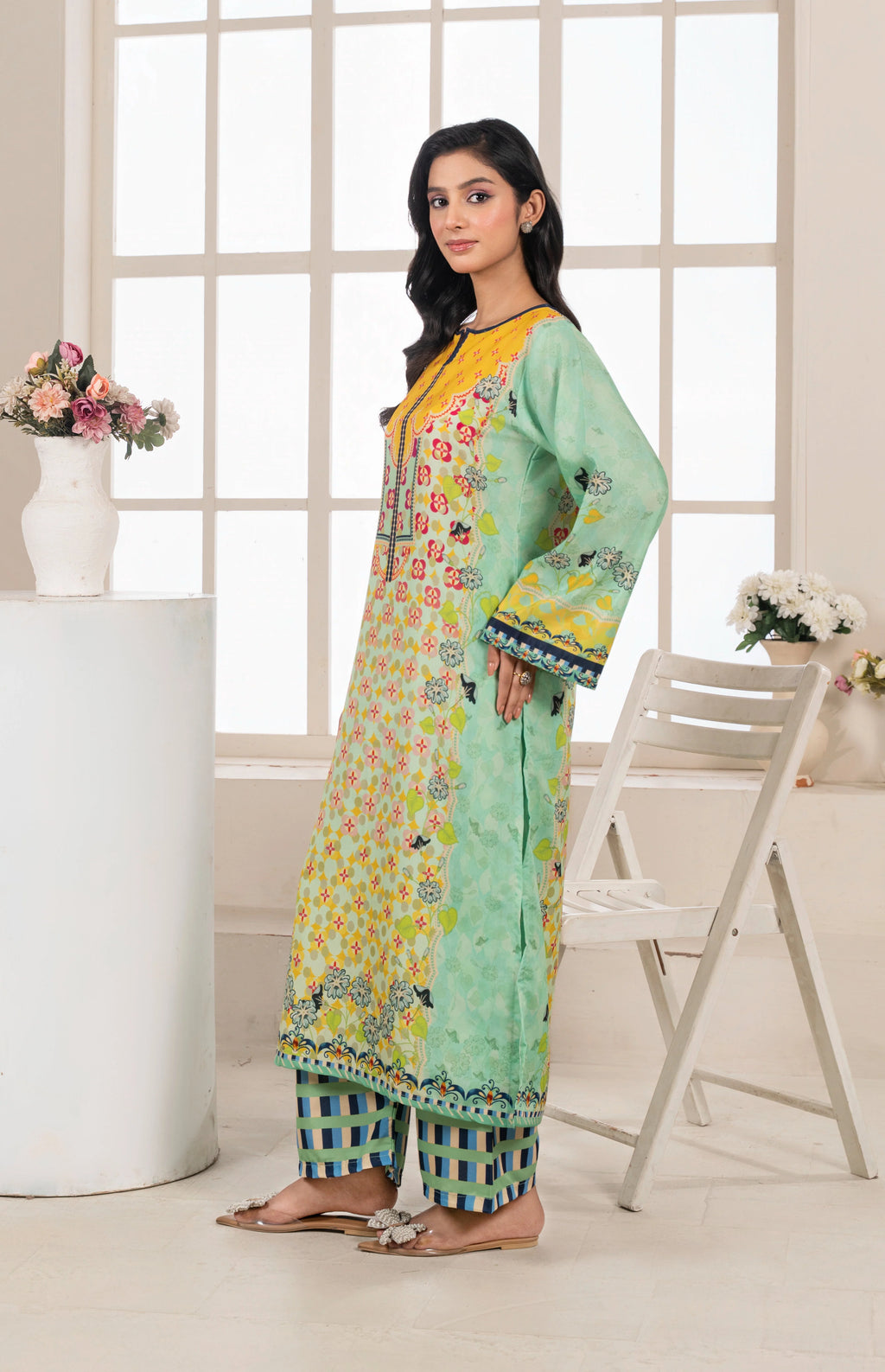 New Arrival suit 2 pices silk fabric ✅