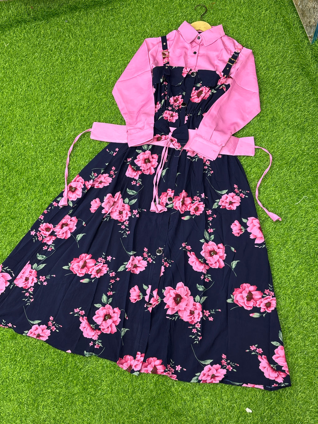 Women maxi suit imported quality ✅